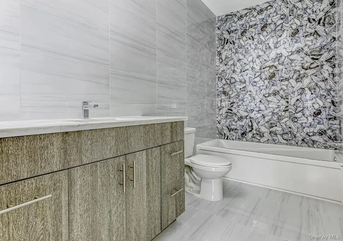 127 Spring Street, Monroe, NY, 3 Bedrooms Bedrooms, 5 Rooms Rooms,2 BathroomsBathrooms,Residential Lease,For Rent,Spring,0,974968 127 Spring Street, Monroe, NY, 3 Bedrooms Bedrooms, 5 Rooms Rooms,2 BathroomsBathrooms,Residential Lease,For Rent,Spring,0,974968