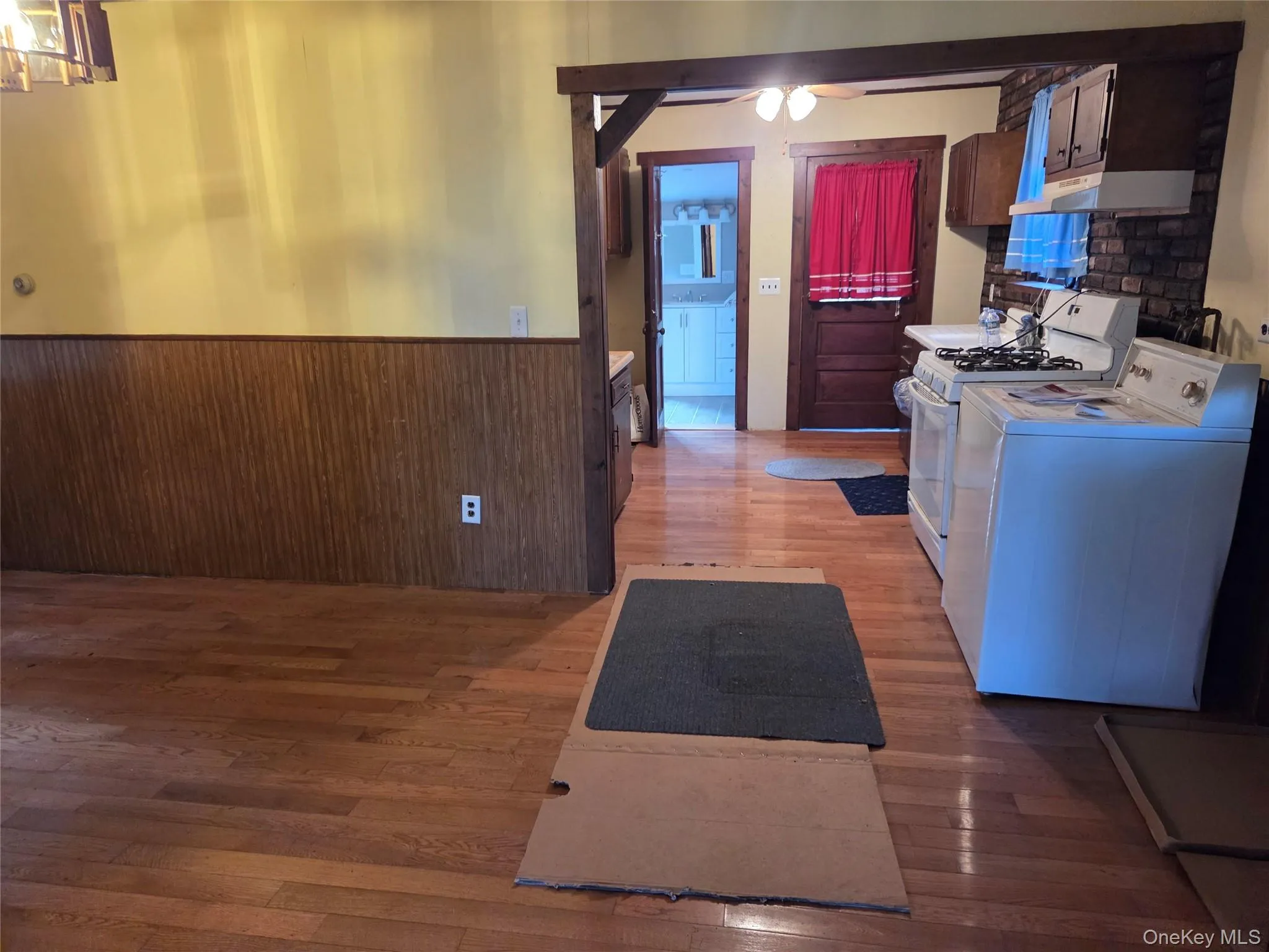 Looking into Kitchen from Dining Area Looking into Kitchen from Dining Area