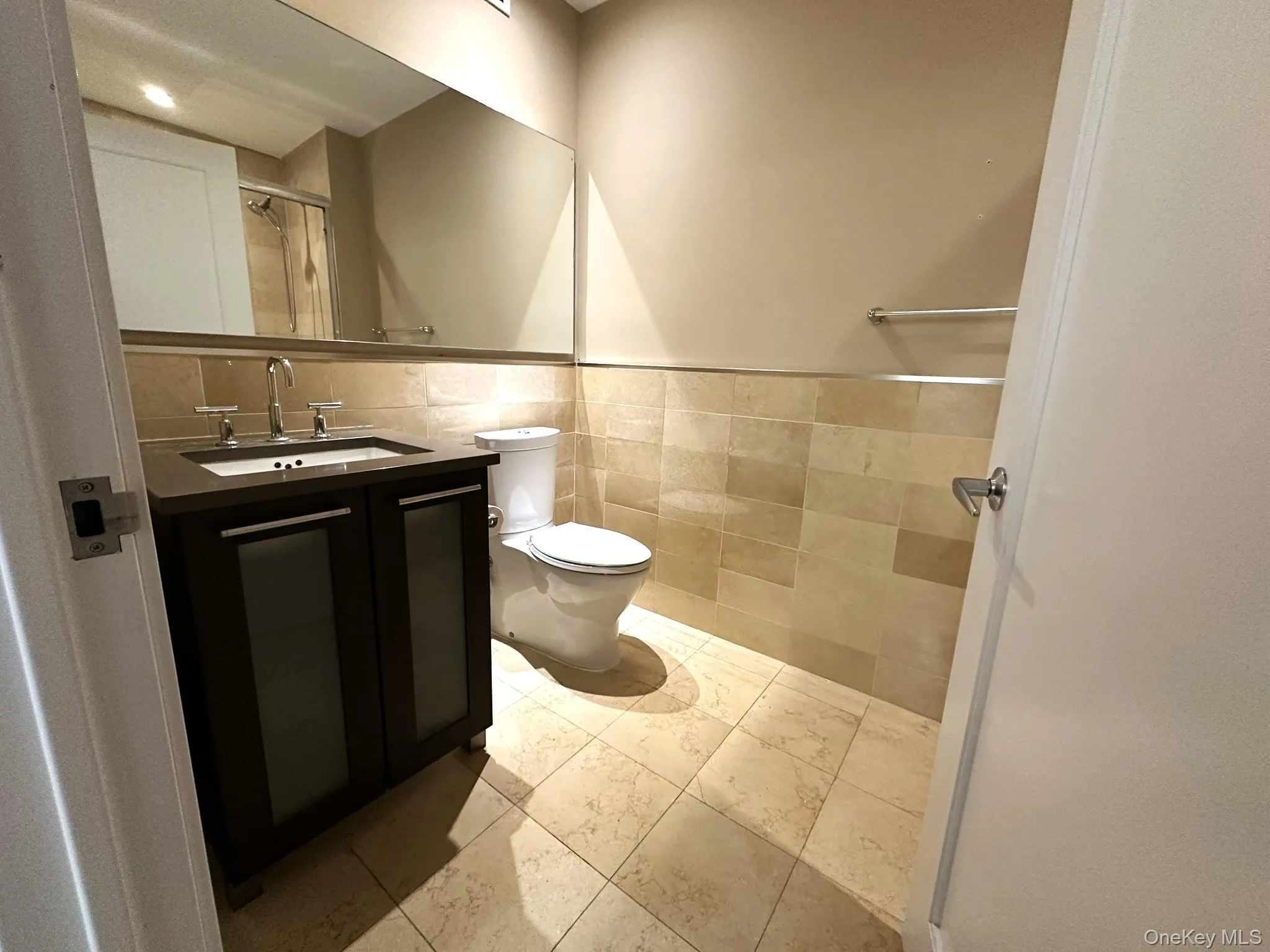 64-05 Yellowstone Boulevard, New York, NY, 1 Bedroom Bedrooms, 2 Rooms Rooms,1 BathroomBathrooms,Residential Lease,For Rent,Yellowstone,0,975048 64-05 Yellowstone Boulevard, New York, NY, 1 Bedroom Bedrooms, 2 Rooms Rooms,1 BathroomBathrooms,Residential Lease,For Rent,Yellowstone,0,975048