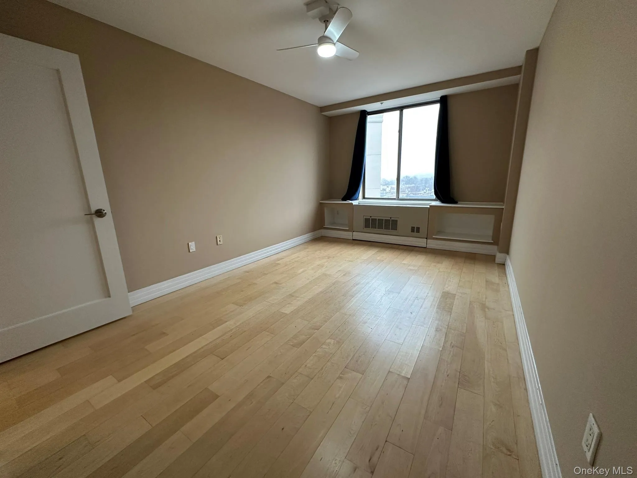 64-05 Yellowstone Boulevard, New York, NY, 1 Bedroom Bedrooms, 2 Rooms Rooms,1 BathroomBathrooms,Residential Lease,For Rent,Yellowstone,0,975048 64-05 Yellowstone Boulevard, New York, NY, 1 Bedroom Bedrooms, 2 Rooms Rooms,1 BathroomBathrooms,Residential Lease,For Rent,Yellowstone,0,975048