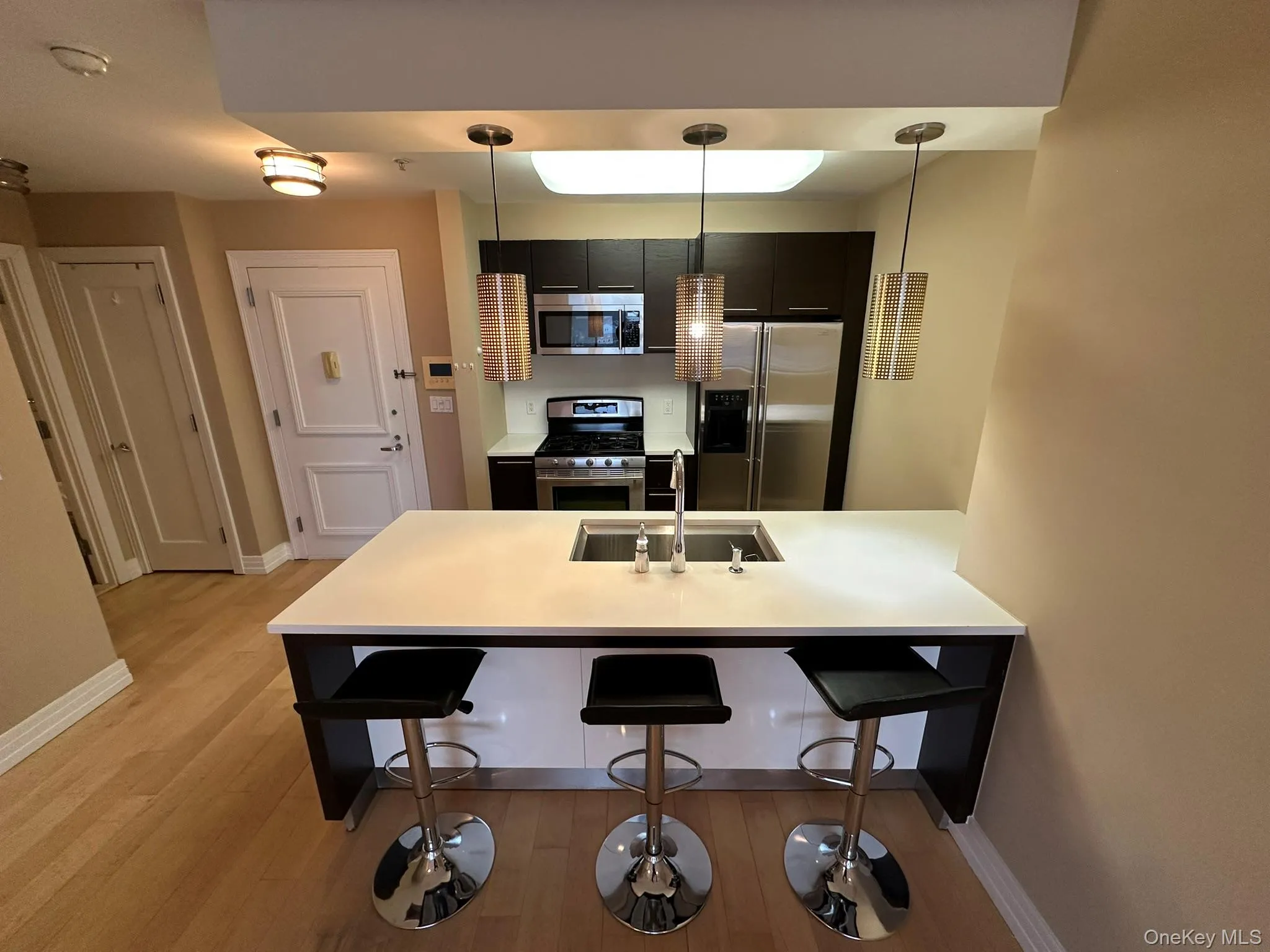 64-05 Yellowstone Boulevard, New York, NY, 1 Bedroom Bedrooms, 2 Rooms Rooms,1 BathroomBathrooms,Residential Lease,For Rent,Yellowstone,0,975048 64-05 Yellowstone Boulevard, New York, NY, 1 Bedroom Bedrooms, 2 Rooms Rooms,1 BathroomBathrooms,Residential Lease,For Rent,Yellowstone,0,975048