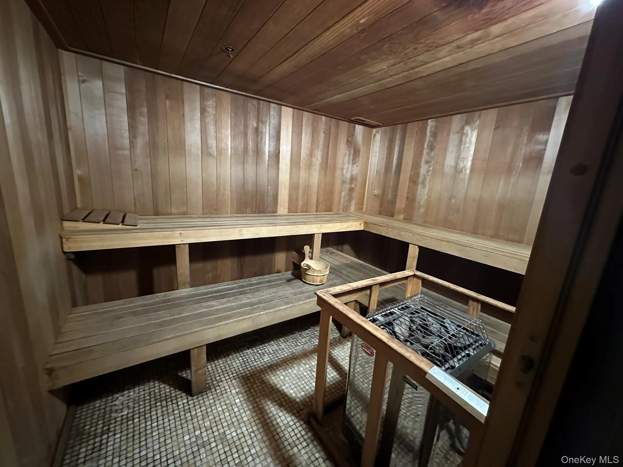 64-05 Yellowstone Boulevard, New York, NY, 1 Bedroom Bedrooms, 2 Rooms Rooms,1 BathroomBathrooms,Residential Lease,For Rent,Yellowstone,0,975048 64-05 Yellowstone Boulevard, New York, NY, 1 Bedroom Bedrooms, 2 Rooms Rooms,1 BathroomBathrooms,Residential Lease,For Rent,Yellowstone,0,975048