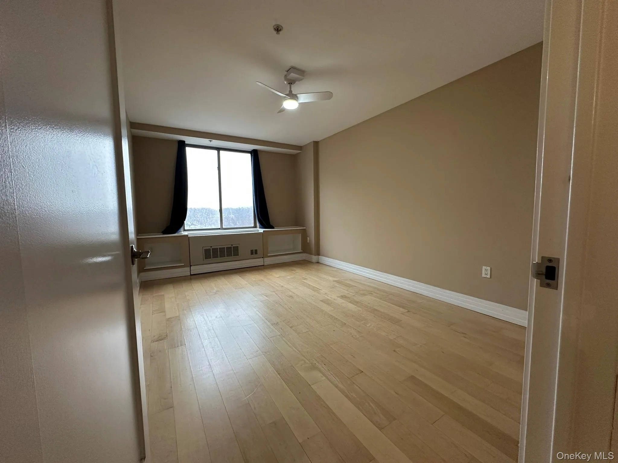 64-05 Yellowstone Boulevard, New York, NY, 1 Bedroom Bedrooms, 2 Rooms Rooms,1 BathroomBathrooms,Residential Lease,For Rent,Yellowstone,0,975048 64-05 Yellowstone Boulevard, New York, NY, 1 Bedroom Bedrooms, 2 Rooms Rooms,1 BathroomBathrooms,Residential Lease,For Rent,Yellowstone,0,975048