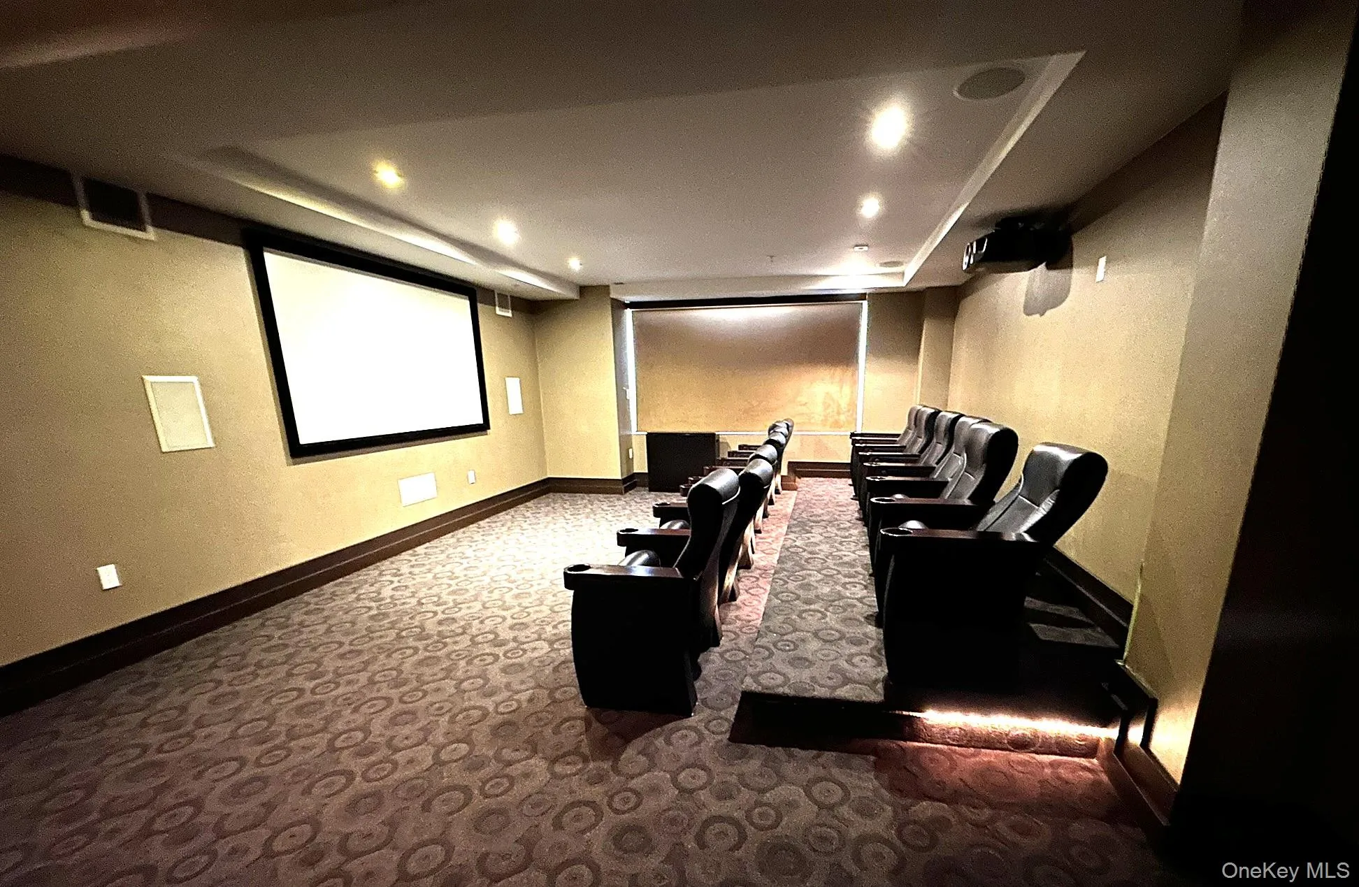 64-05 Yellowstone Boulevard, New York, NY, 1 Bedroom Bedrooms, 2 Rooms Rooms,1 BathroomBathrooms,Residential Lease,For Rent,Yellowstone,0,975048 64-05 Yellowstone Boulevard, New York, NY, 1 Bedroom Bedrooms, 2 Rooms Rooms,1 BathroomBathrooms,Residential Lease,For Rent,Yellowstone,0,975048