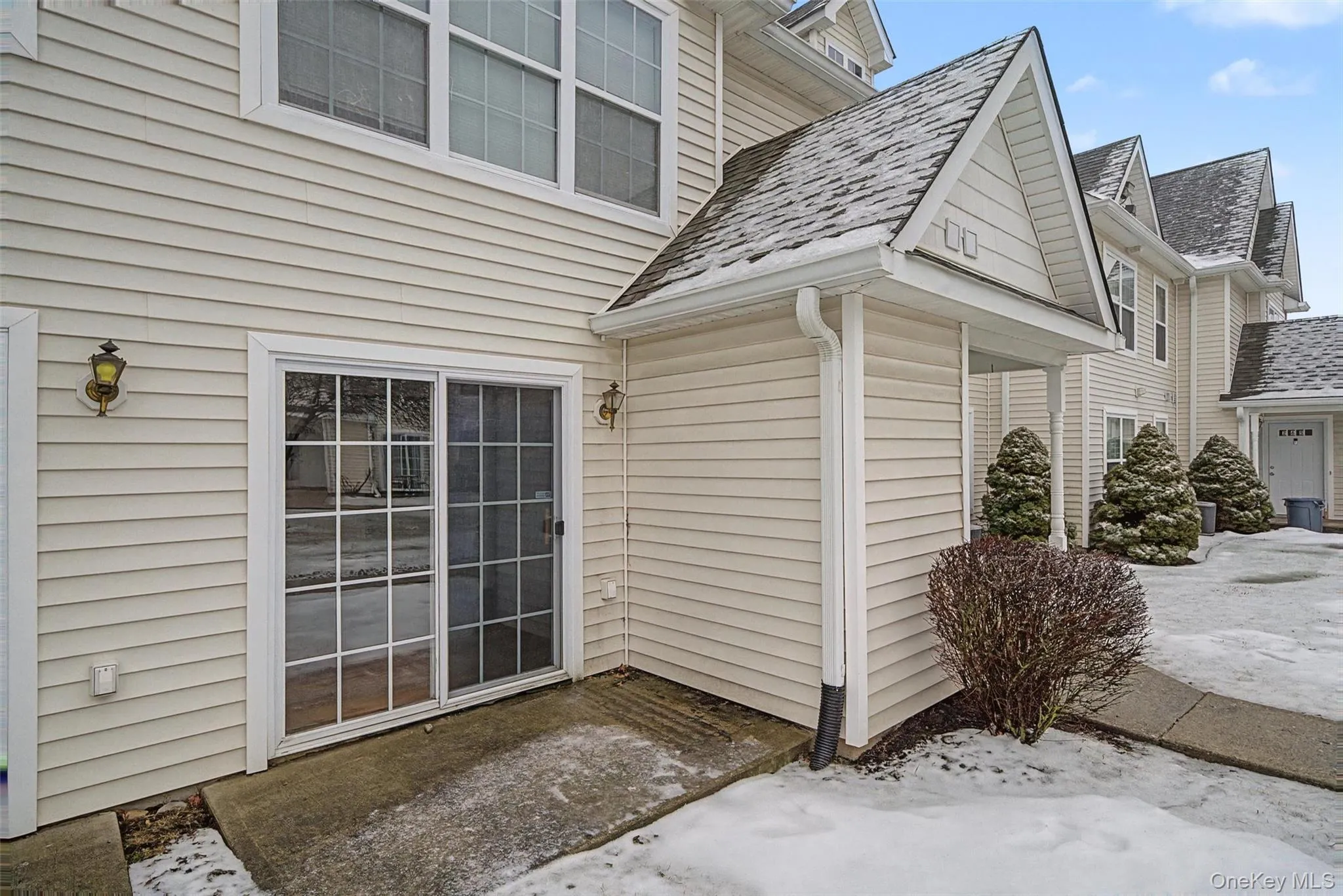 261 Ruth Court, Middletown, NY, 2 Bedrooms Bedrooms, 5 Rooms Rooms,2 BathroomsBathrooms,Residential Lease,For Rent,Ruth,0,975053 261 Ruth Court, Middletown, NY, 2 Bedrooms Bedrooms, 5 Rooms Rooms,2 BathroomsBathrooms,Residential Lease,For Rent,Ruth,0,975053