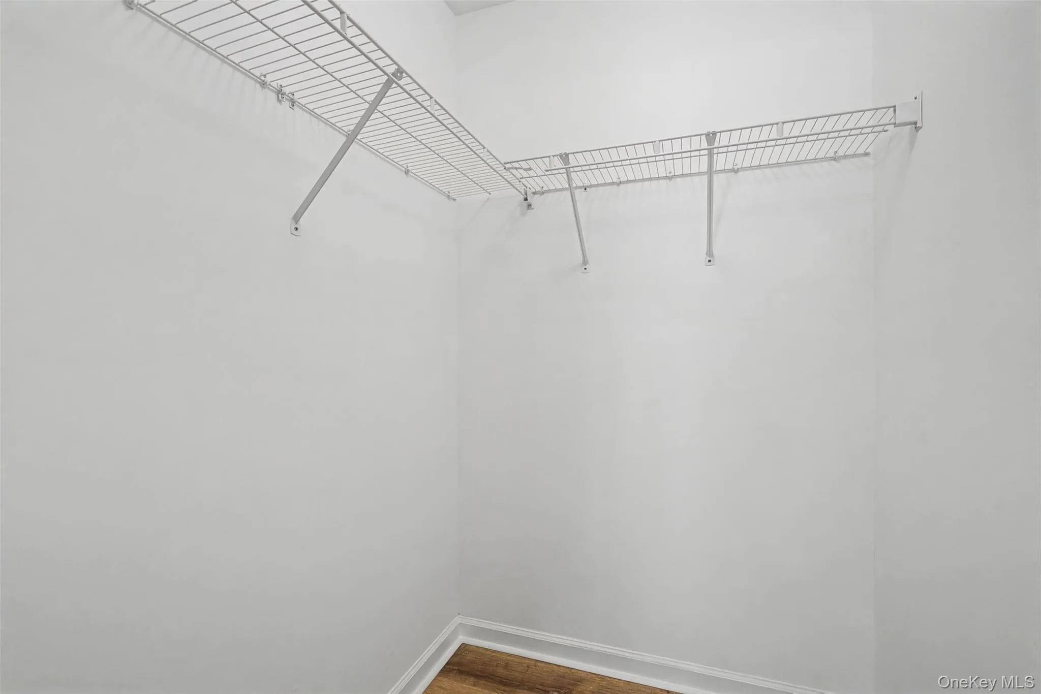 261 Ruth Court, Middletown, NY, 2 Bedrooms Bedrooms, 5 Rooms Rooms,2 BathroomsBathrooms,Residential Lease,For Rent,Ruth,0,975053 261 Ruth Court, Middletown, NY, 2 Bedrooms Bedrooms, 5 Rooms Rooms,2 BathroomsBathrooms,Residential Lease,For Rent,Ruth,0,975053