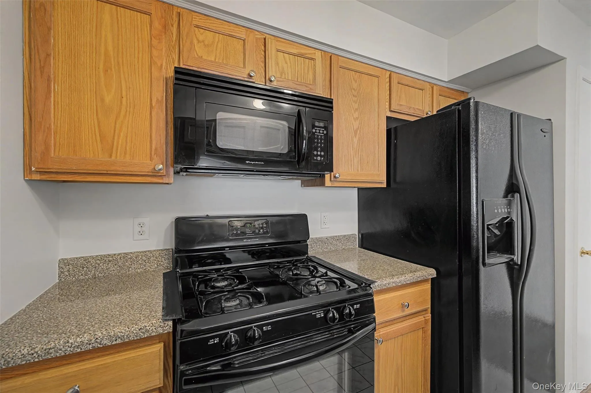 261 Ruth Court, Middletown, NY, 2 Bedrooms Bedrooms, 5 Rooms Rooms,2 BathroomsBathrooms,Residential Lease,For Rent,Ruth,0,975053 261 Ruth Court, Middletown, NY, 2 Bedrooms Bedrooms, 5 Rooms Rooms,2 BathroomsBathrooms,Residential Lease,For Rent,Ruth,0,975053