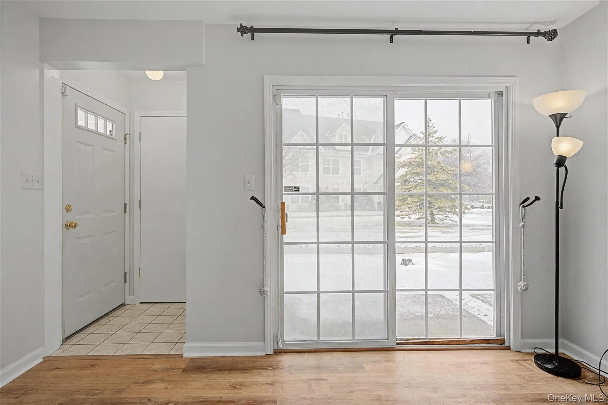 261 Ruth Court, Middletown, NY, 2 Bedrooms Bedrooms, 5 Rooms Rooms,2 BathroomsBathrooms,Residential Lease,For Rent,Ruth,0,975053 261 Ruth Court, Middletown, NY, 2 Bedrooms Bedrooms, 5 Rooms Rooms,2 BathroomsBathrooms,Residential Lease,For Rent,Ruth,0,975053