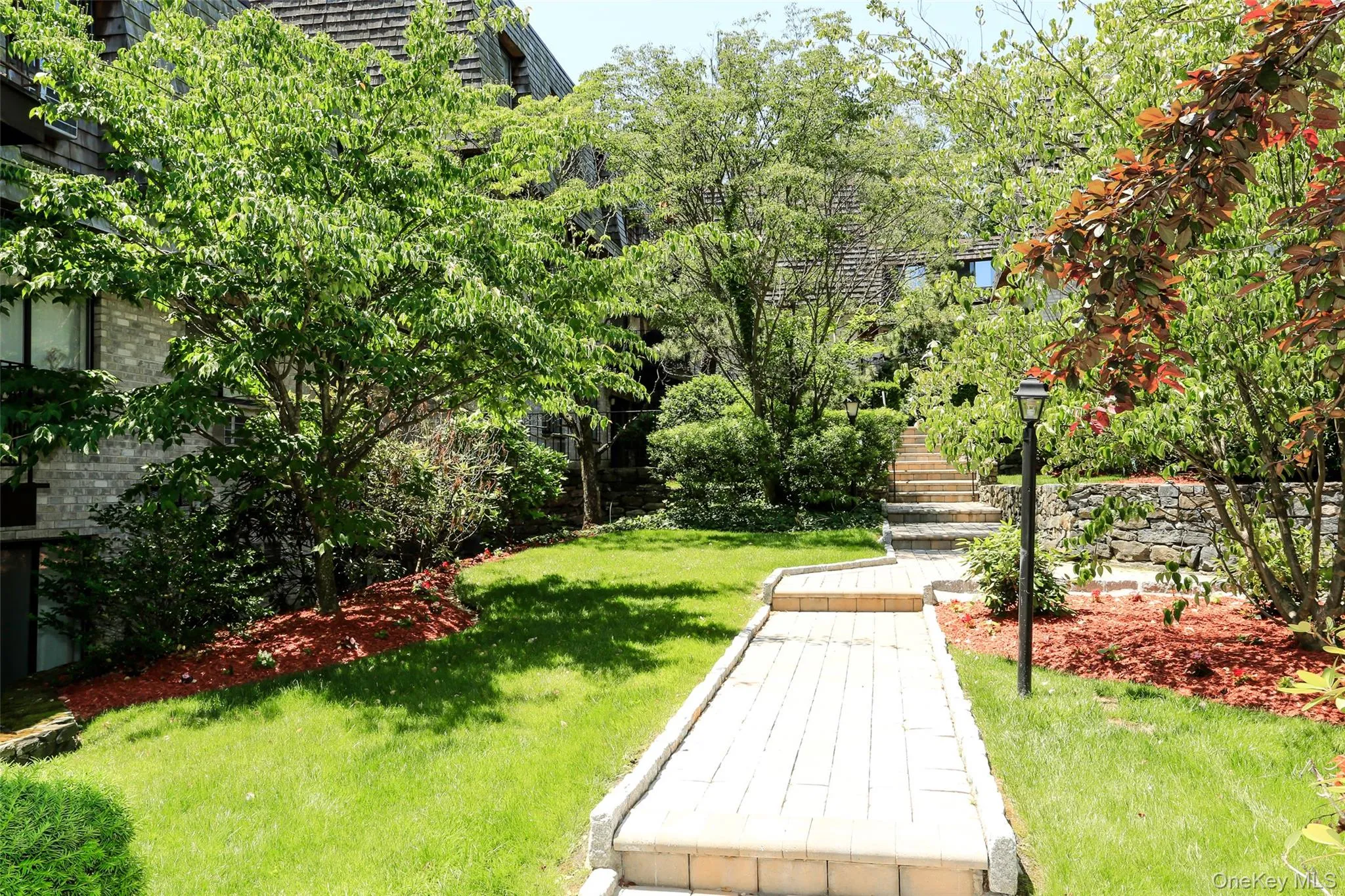 555 Central Park Avenue, Scarsdale, NY, 1 Bedroom Bedrooms, 6 Rooms Rooms,1 BathroomBathrooms,Residential Lease,For Rent,Central Park,0,975054 555 Central Park Avenue, Scarsdale, NY, 1 Bedroom Bedrooms, 6 Rooms Rooms,1 BathroomBathrooms,Residential Lease,For Rent,Central Park,0,975054