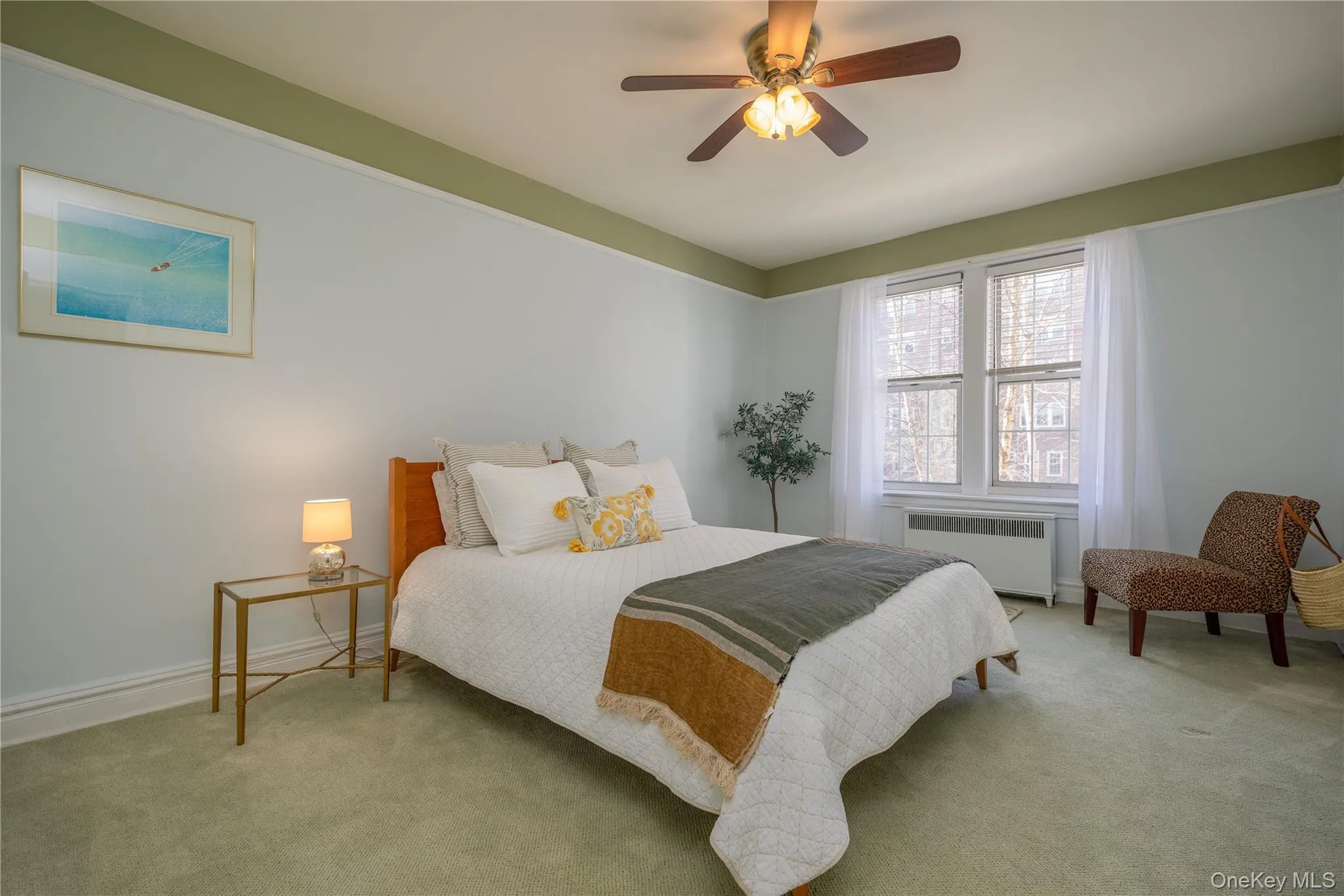 Generous bedroom Generous bedroom