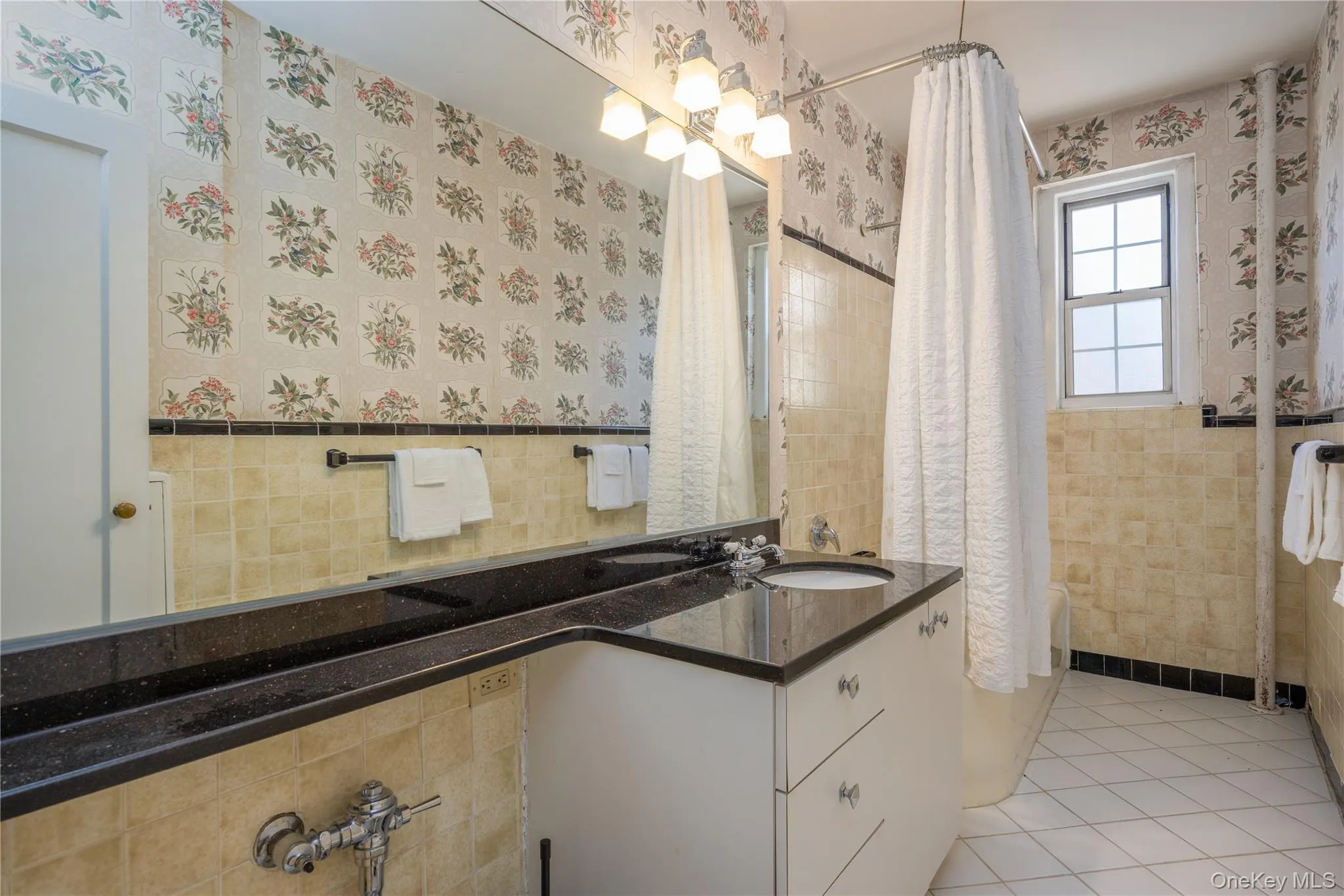 Full bath Full bath