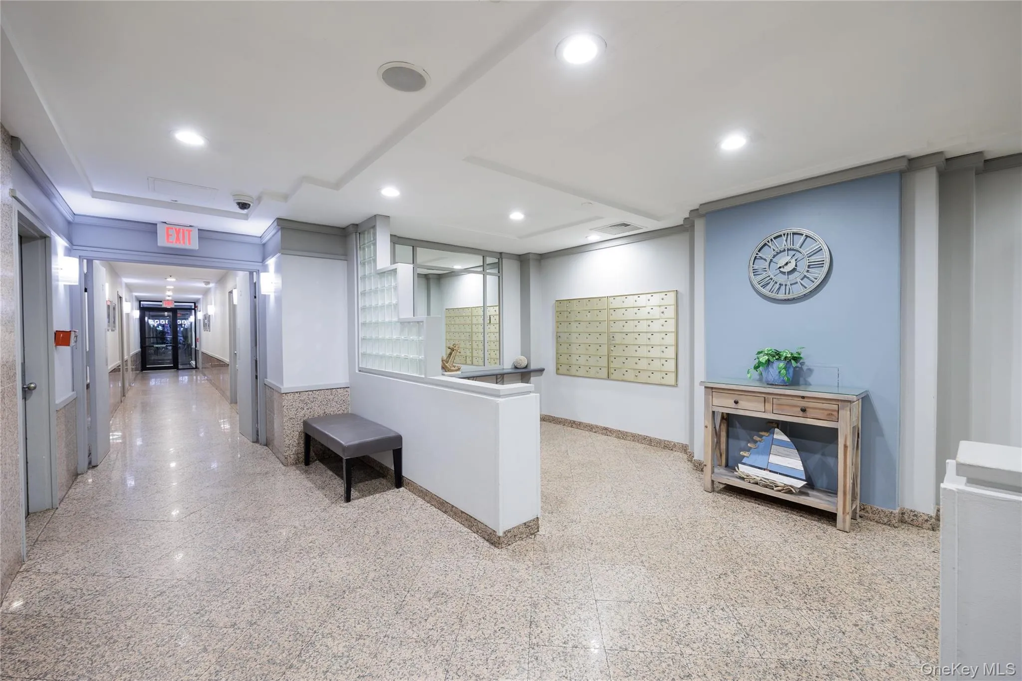 Lobby with Library area Lobby with Library area