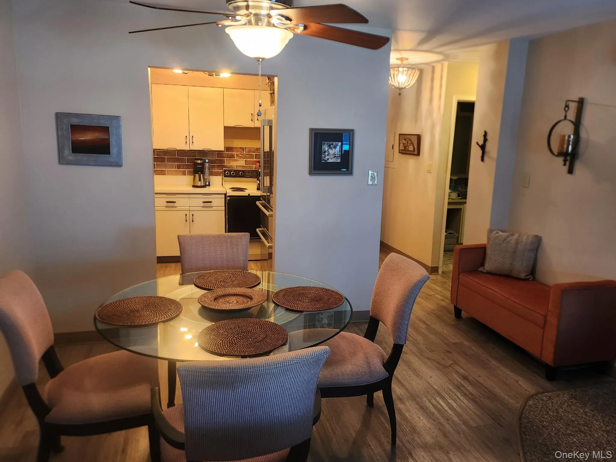 360 Shore Road, Long Beach, NY, 1 Bedroom Bedrooms, 5 Rooms Rooms,1 BathroomBathrooms,Residential Lease,For Rent,Shore,0,975065 360 Shore Road, Long Beach, NY, 1 Bedroom Bedrooms, 5 Rooms Rooms,1 BathroomBathrooms,Residential Lease,For Rent,Shore,0,975065