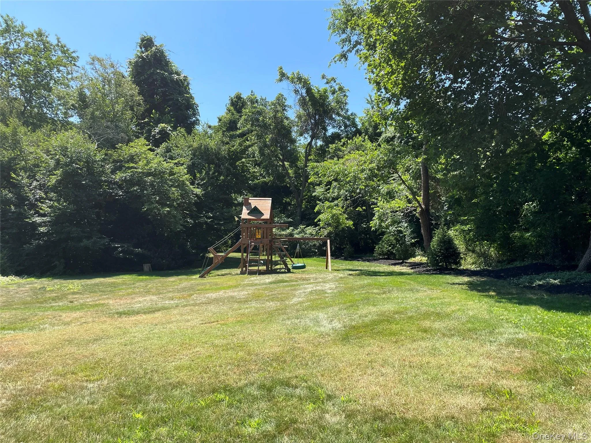 6 Beech Hill Road, Huntington, NY, 6 Bedrooms Bedrooms, 10 Rooms Rooms,3 BathroomsBathrooms,Residential Lease,For Rent,Beech Hill,0,975067 6 Beech Hill Road, Huntington, NY, 6 Bedrooms Bedrooms, 10 Rooms Rooms,3 BathroomsBathrooms,Residential Lease,For Rent,Beech Hill,0,975067