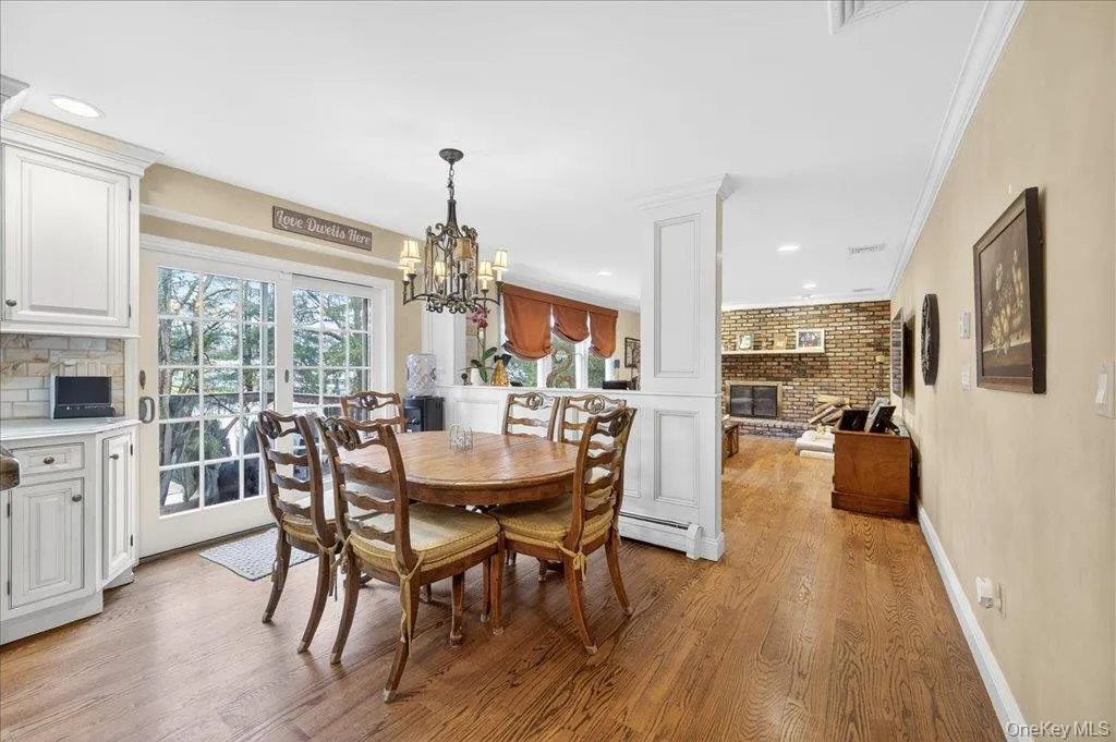 10 Evergreen Court, Ramapo, NY, 5 Bedrooms Bedrooms, 10 Rooms Rooms,2 BathroomsBathrooms,Residential,For Rent,Evergreen,0,975068 10 Evergreen Court, Ramapo, NY, 5 Bedrooms Bedrooms, 10 Rooms Rooms,2 BathroomsBathrooms,Residential,For Rent,Evergreen,0,975068