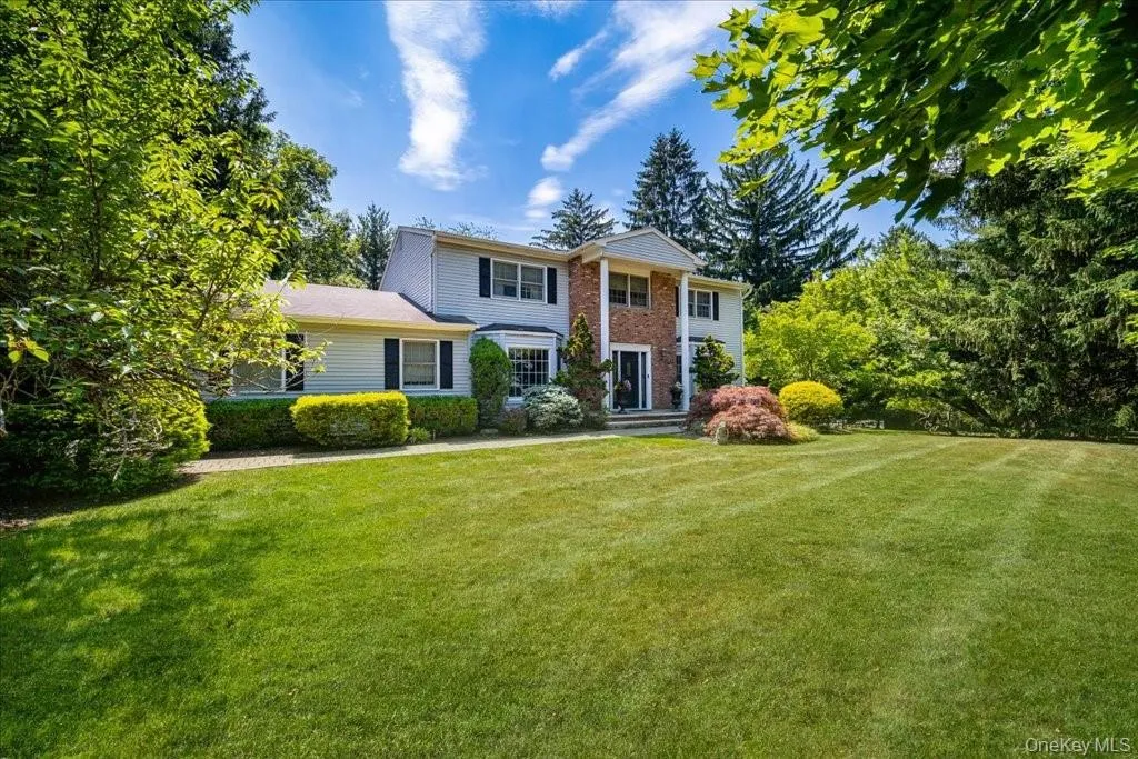 10 Evergreen Court, Ramapo, NY, 5 Bedrooms Bedrooms, 10 Rooms Rooms,2 BathroomsBathrooms,Residential,For Rent,Evergreen,0,975068 10 Evergreen Court, Ramapo, NY, 5 Bedrooms Bedrooms, 10 Rooms Rooms,2 BathroomsBathrooms,Residential,For Rent,Evergreen,0,975068