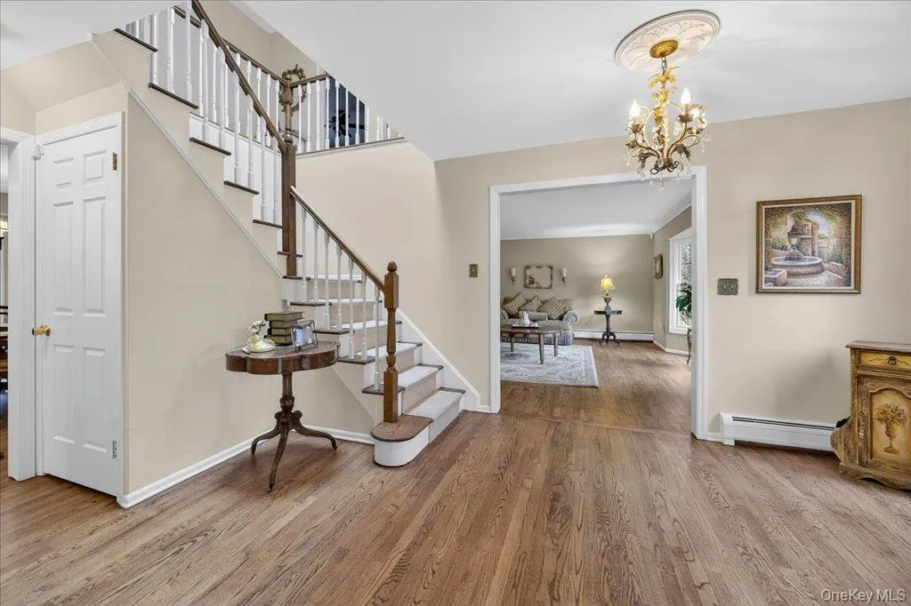 10 Evergreen Court, Ramapo, NY, 5 Bedrooms Bedrooms, 10 Rooms Rooms,2 BathroomsBathrooms,Residential,For Rent,Evergreen,0,975068 10 Evergreen Court, Ramapo, NY, 5 Bedrooms Bedrooms, 10 Rooms Rooms,2 BathroomsBathrooms,Residential,For Rent,Evergreen,0,975068
