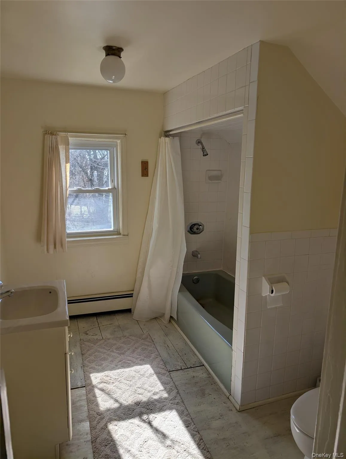 21 Maloney Lane, Goshen, NY, 3 Bedrooms Bedrooms, 8 Rooms Rooms,2 BathroomsBathrooms,Residential Lease,For Rent,Maloney,0,975080 21 Maloney Lane, Goshen, NY, 3 Bedrooms Bedrooms, 8 Rooms Rooms,2 BathroomsBathrooms,Residential Lease,For Rent,Maloney,0,975080