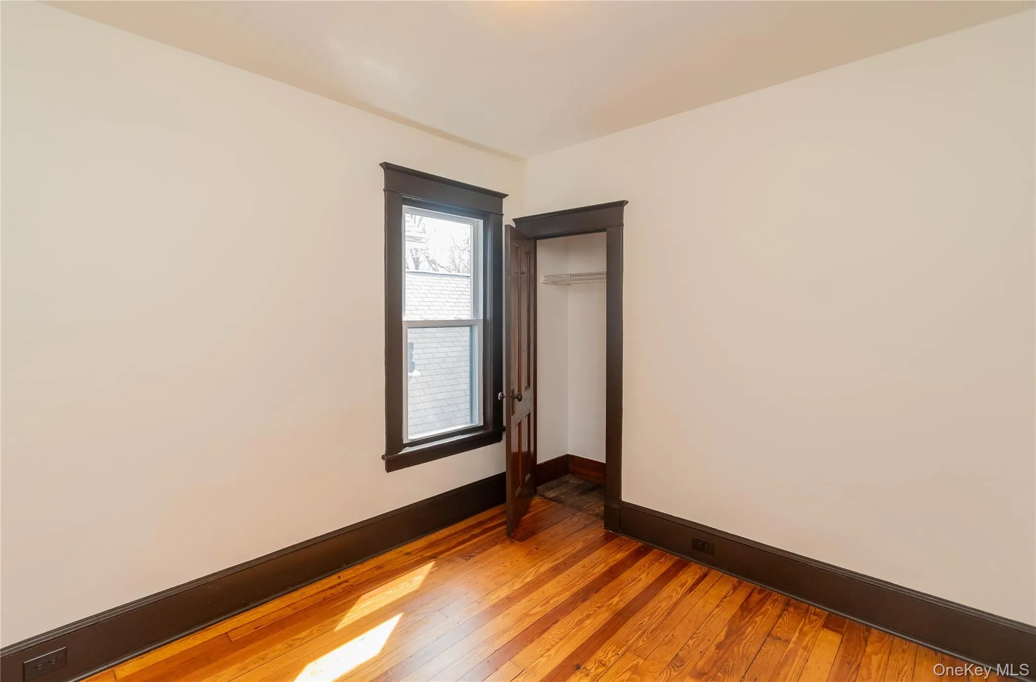 15 Taylor Avenue, Poughkeepsie, NY, 2 Bedrooms Bedrooms, 4 Rooms Rooms,1 BathroomBathrooms,Residential Lease,For Rent,Taylor,0,975081 15 Taylor Avenue, Poughkeepsie, NY, 2 Bedrooms Bedrooms, 4 Rooms Rooms,1 BathroomBathrooms,Residential Lease,For Rent,Taylor,0,975081