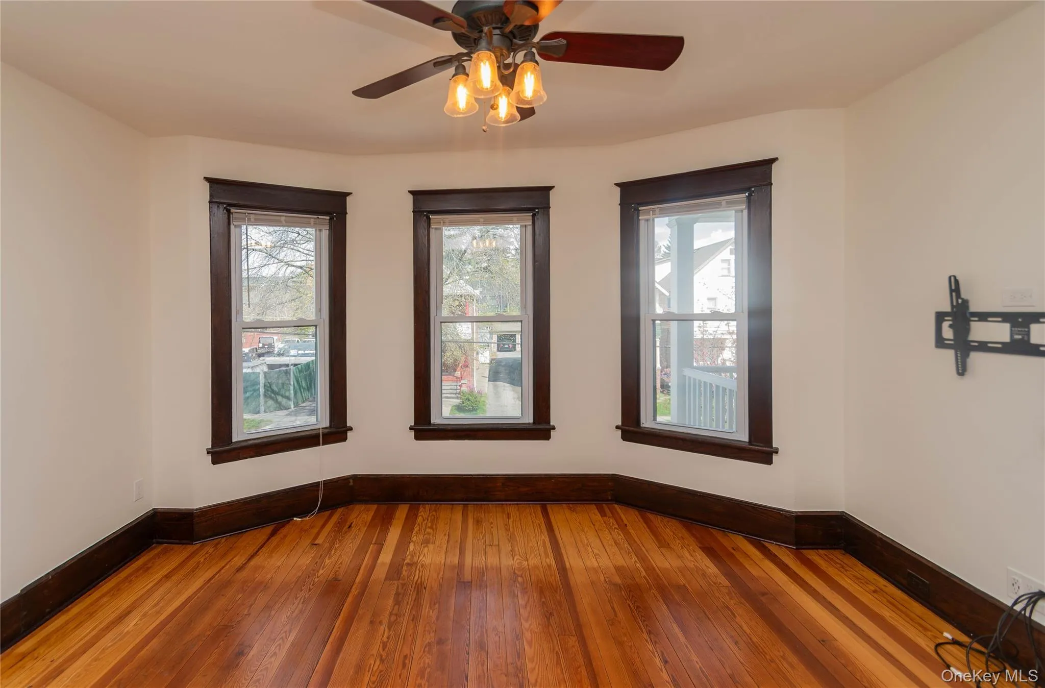 15 Taylor Avenue, Poughkeepsie, NY, 2 Bedrooms Bedrooms, 4 Rooms Rooms,1 BathroomBathrooms,Residential Lease,For Rent,Taylor,0,975081 15 Taylor Avenue, Poughkeepsie, NY, 2 Bedrooms Bedrooms, 4 Rooms Rooms,1 BathroomBathrooms,Residential Lease,For Rent,Taylor,0,975081