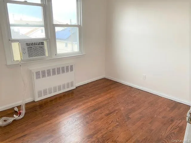 77 Kentucky Street, Long Beach, NY, 3 Bedrooms Bedrooms, 6 Rooms Rooms,1 BathroomBathrooms,Residential Lease,For Rent,Kentucky,0,975093 77 Kentucky Street, Long Beach, NY, 3 Bedrooms Bedrooms, 6 Rooms Rooms,1 BathroomBathrooms,Residential Lease,For Rent,Kentucky,0,975093