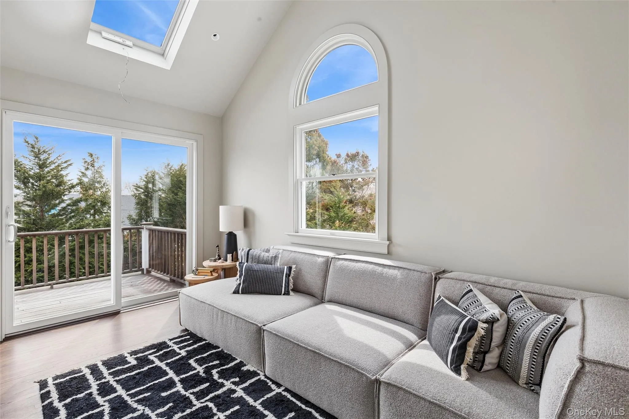 4 Glynn Drive, Shelter Island, NY, 4 Bedrooms Bedrooms, 7 Rooms Rooms,3 BathroomsBathrooms,Residential Lease,For Rent,Glynn,0,975096 4 Glynn Drive, Shelter Island, NY, 4 Bedrooms Bedrooms, 7 Rooms Rooms,3 BathroomsBathrooms,Residential Lease,For Rent,Glynn,0,975096