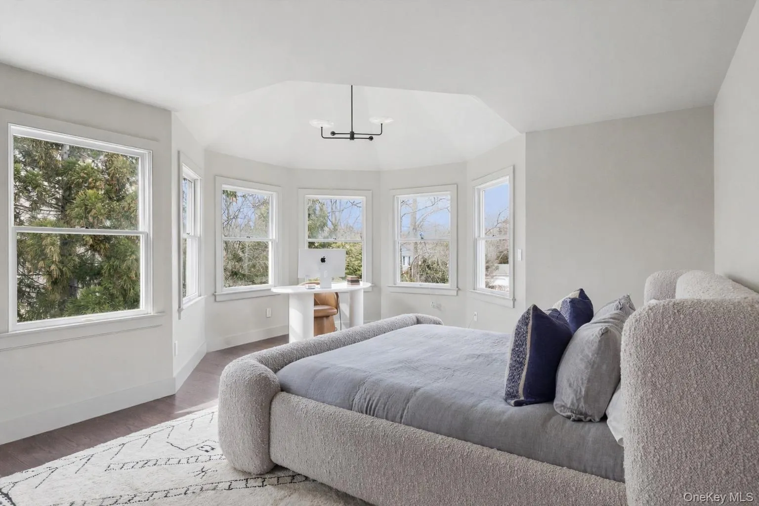 4 Glynn Drive, Shelter Island, NY, 4 Bedrooms Bedrooms, 7 Rooms Rooms,3 BathroomsBathrooms,Residential Lease,For Rent,Glynn,0,975096 4 Glynn Drive, Shelter Island, NY, 4 Bedrooms Bedrooms, 7 Rooms Rooms,3 BathroomsBathrooms,Residential Lease,For Rent,Glynn,0,975096