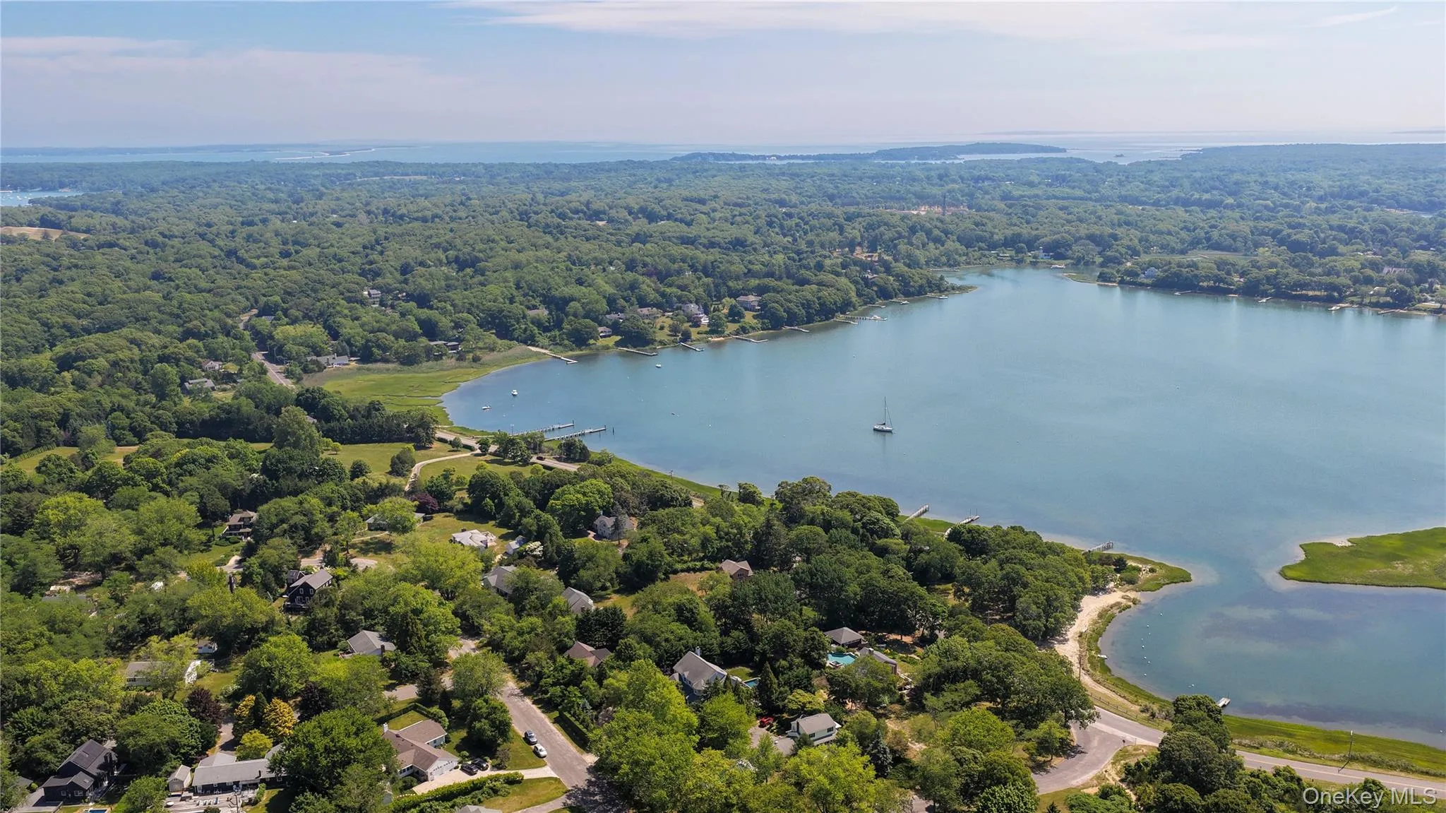 4 Glynn Drive, Shelter Island, NY, 4 Bedrooms Bedrooms, 7 Rooms Rooms,3 BathroomsBathrooms,Residential Lease,For Rent,Glynn,0,975096 4 Glynn Drive, Shelter Island, NY, 4 Bedrooms Bedrooms, 7 Rooms Rooms,3 BathroomsBathrooms,Residential Lease,For Rent,Glynn,0,975096