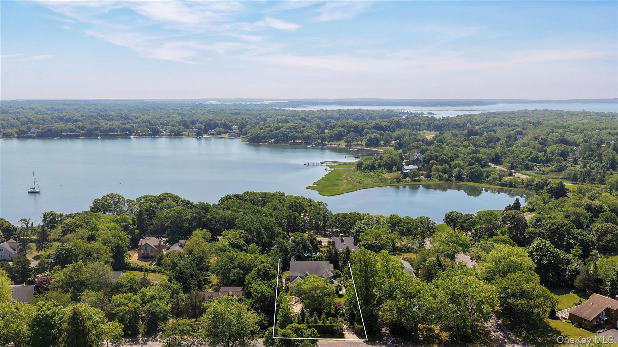4 Glynn Drive, Shelter Island, NY, 4 Bedrooms Bedrooms, 7 Rooms Rooms,3 BathroomsBathrooms,Residential Lease,For Rent,Glynn,0,975096 4 Glynn Drive, Shelter Island, NY, 4 Bedrooms Bedrooms, 7 Rooms Rooms,3 BathroomsBathrooms,Residential Lease,For Rent,Glynn,0,975096