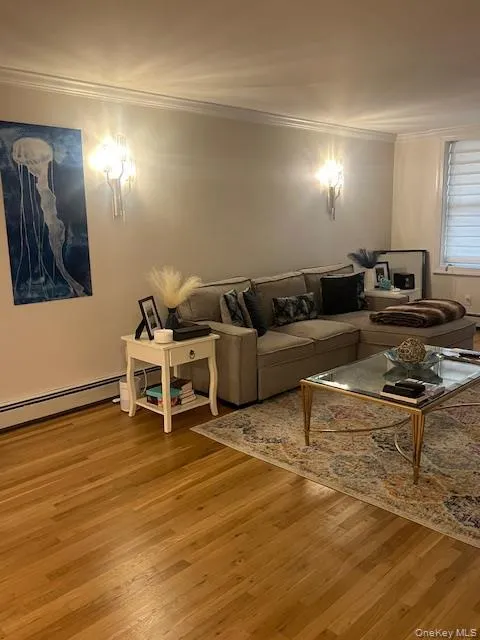 101 Jackson Avenue, Hempstead, NY, 1 Bedroom Bedrooms, 3 Rooms Rooms,1 BathroomBathrooms,Residential Lease,For Rent,Jackson,0,975122 101 Jackson Avenue, Hempstead, NY, 1 Bedroom Bedrooms, 3 Rooms Rooms,1 BathroomBathrooms,Residential Lease,For Rent,Jackson,0,975122