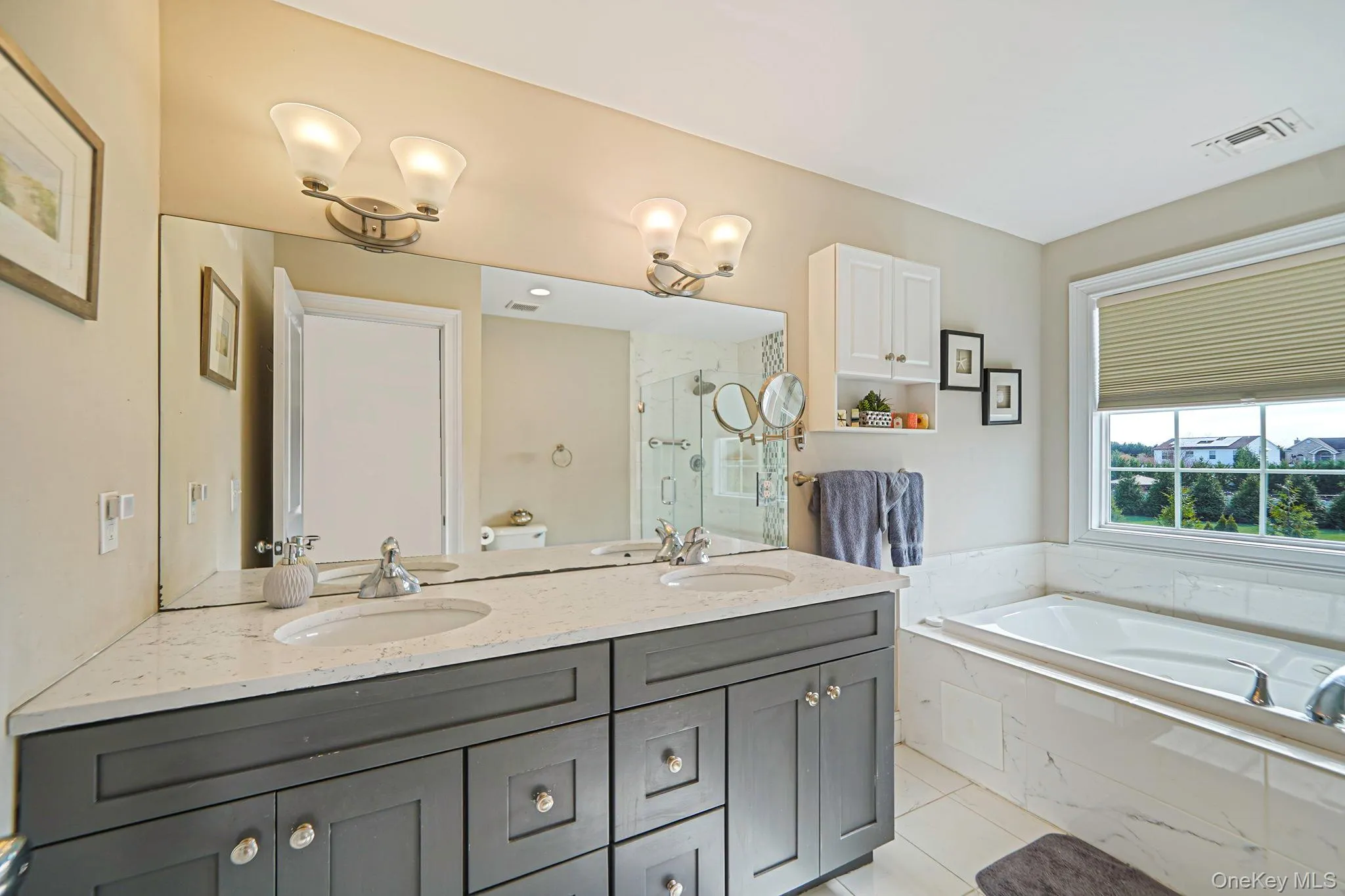20 Dogwood Lane, Brookhaven, NY, 4 Bedrooms Bedrooms, 8 Rooms Rooms,2 BathroomsBathrooms,Residential,For Rent,Dogwood,0,975140 20 Dogwood Lane, Brookhaven, NY, 4 Bedrooms Bedrooms, 8 Rooms Rooms,2 BathroomsBathrooms,Residential,For Rent,Dogwood,0,975140