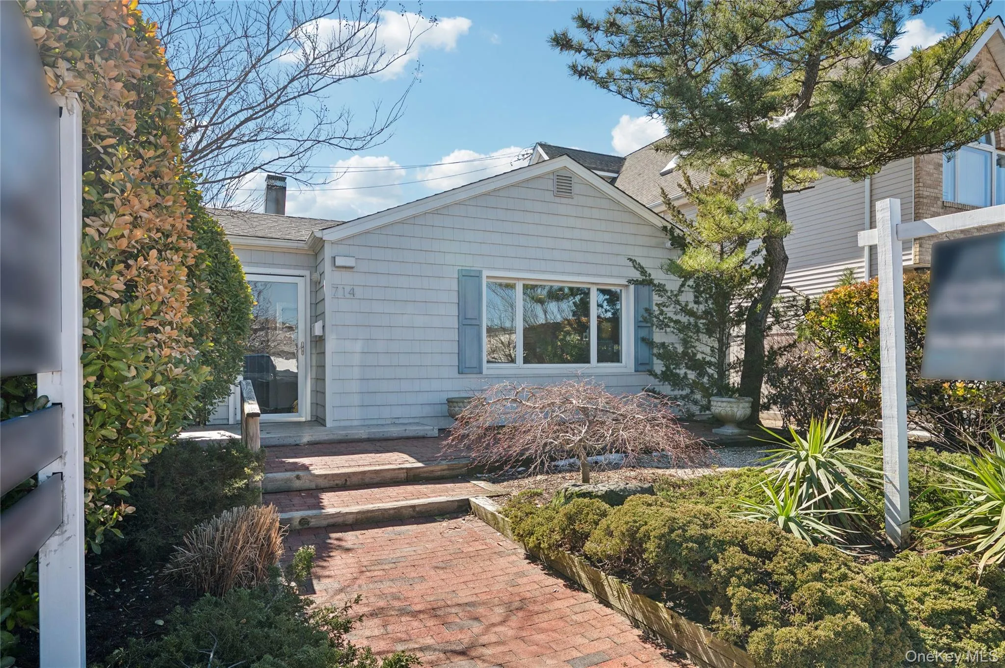 714 park ave, Long Beach, NY, 3 Bedrooms Bedrooms, 8 Rooms Rooms,Residential Lease,For Rent,park ave,0,975149 714 park ave, Long Beach, NY, 3 Bedrooms Bedrooms, 8 Rooms Rooms,Residential Lease,For Rent,park ave,0,975149