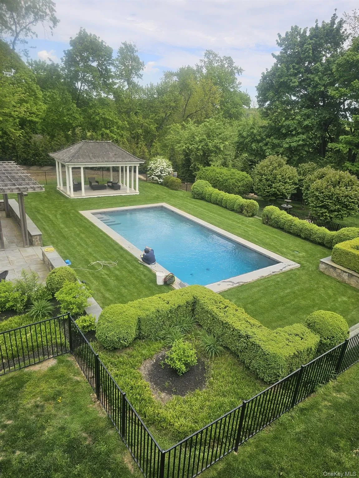 270 Guard Hill Road, Bedford, NY, 7 Bedrooms Bedrooms, 18 Rooms Rooms,7 BathroomsBathrooms,Residential Lease,For Rent,Guard Hill,0,975162 270 Guard Hill Road, Bedford, NY, 7 Bedrooms Bedrooms, 18 Rooms Rooms,7 BathroomsBathrooms,Residential Lease,For Rent,Guard Hill,0,975162