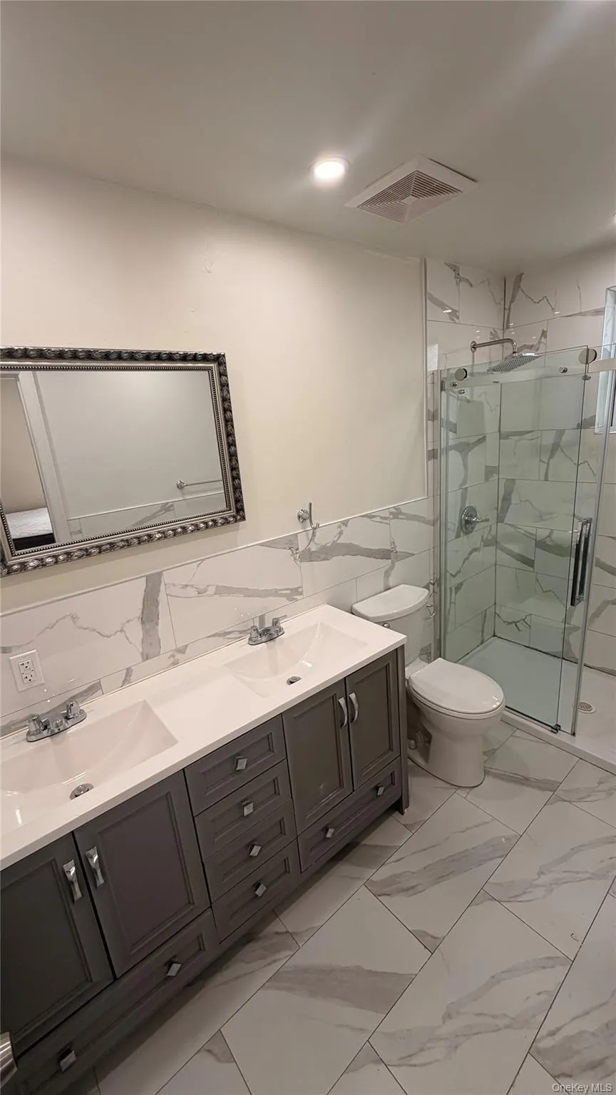 14435 224th Street, New York, NY, 3 Bedrooms Bedrooms, 9 Rooms Rooms,2 BathroomsBathrooms,Residential Lease,For Rent,224th,0,975163 14435 224th Street, New York, NY, 3 Bedrooms Bedrooms, 9 Rooms Rooms,2 BathroomsBathrooms,Residential Lease,For Rent,224th,0,975163