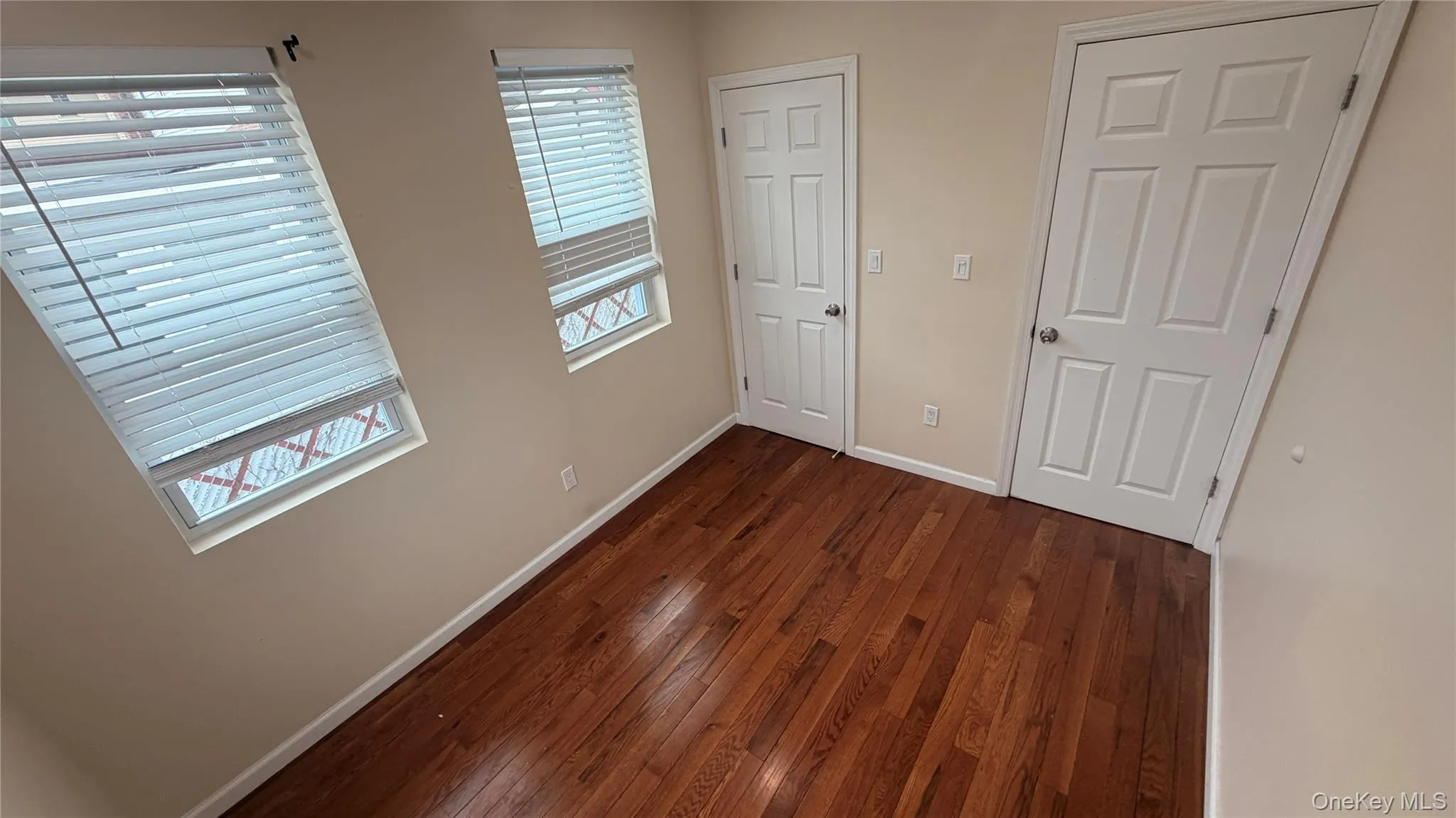 14435 224th Street, New York, NY, 3 Bedrooms Bedrooms, 9 Rooms Rooms,2 BathroomsBathrooms,Residential Lease,For Rent,224th,0,975163 14435 224th Street, New York, NY, 3 Bedrooms Bedrooms, 9 Rooms Rooms,2 BathroomsBathrooms,Residential Lease,For Rent,224th,0,975163