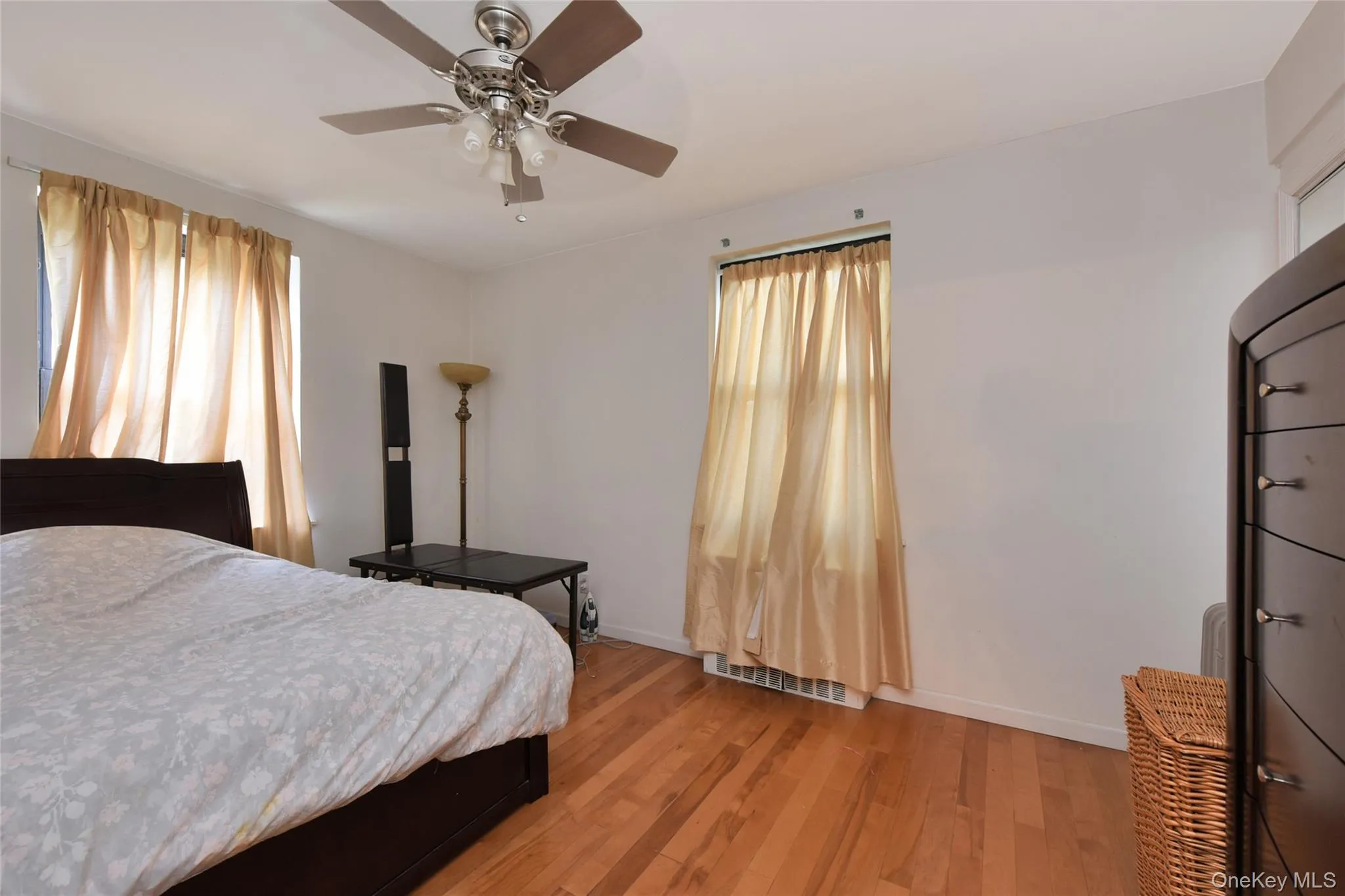 141-16 25th Road, New York, NY, 1 Bedroom Bedrooms, 4 Rooms Rooms,1 BathroomBathrooms,Residential,For Rent,25th,0,KEY975187 141-16 25th Road, New York, NY, 1 Bedroom Bedrooms, 4 Rooms Rooms,1 BathroomBathrooms,Residential,For Rent,25th,0,KEY975187