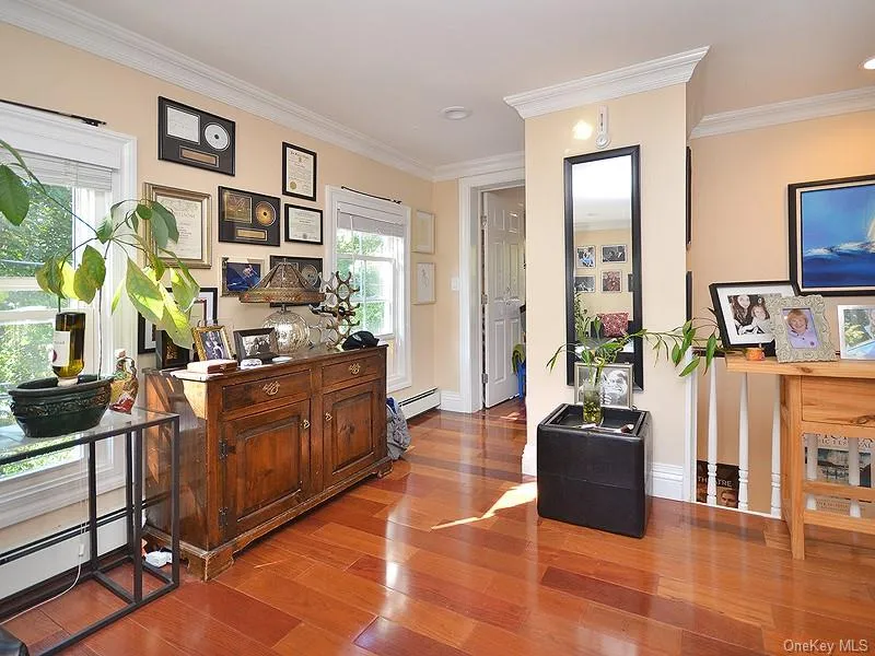 82 Central Avenue, Oyster Bay, NY, 2 Bedrooms Bedrooms, 5 Rooms Rooms,1 BathroomBathrooms,Residential Lease,For Rent,Central,0,975199 82 Central Avenue, Oyster Bay, NY, 2 Bedrooms Bedrooms, 5 Rooms Rooms,1 BathroomBathrooms,Residential Lease,For Rent,Central,0,975199