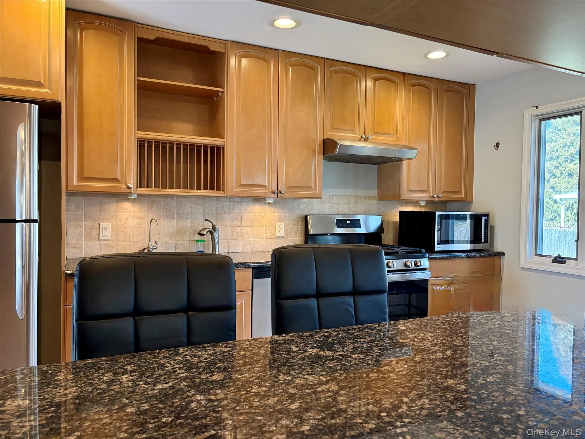 14 Glendale Drive, Huntington, NY, 3 Bedrooms Bedrooms, 7 Rooms Rooms,2 BathroomsBathrooms,Residential Lease,For Rent,Glendale,0,975200 14 Glendale Drive, Huntington, NY, 3 Bedrooms Bedrooms, 7 Rooms Rooms,2 BathroomsBathrooms,Residential Lease,For Rent,Glendale,0,975200