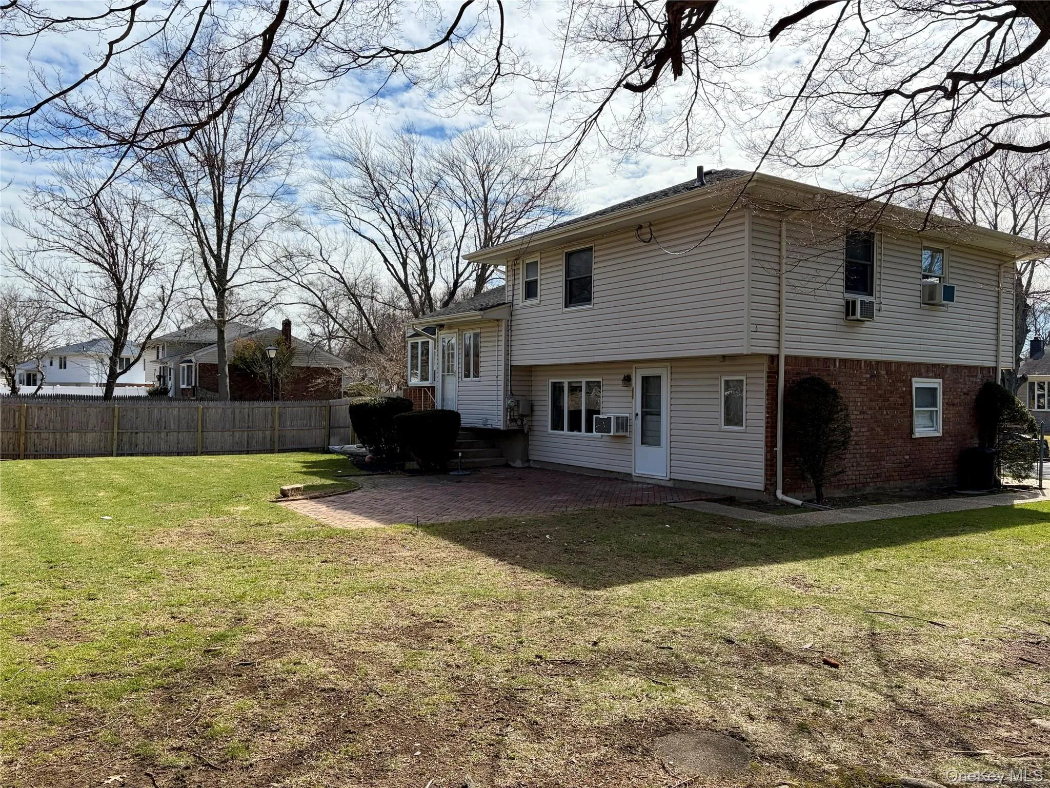 14 Glendale Drive, Huntington, NY, 3 Bedrooms Bedrooms, 7 Rooms Rooms,2 BathroomsBathrooms,Residential Lease,For Rent,Glendale,0,975200 14 Glendale Drive, Huntington, NY, 3 Bedrooms Bedrooms, 7 Rooms Rooms,2 BathroomsBathrooms,Residential Lease,For Rent,Glendale,0,975200