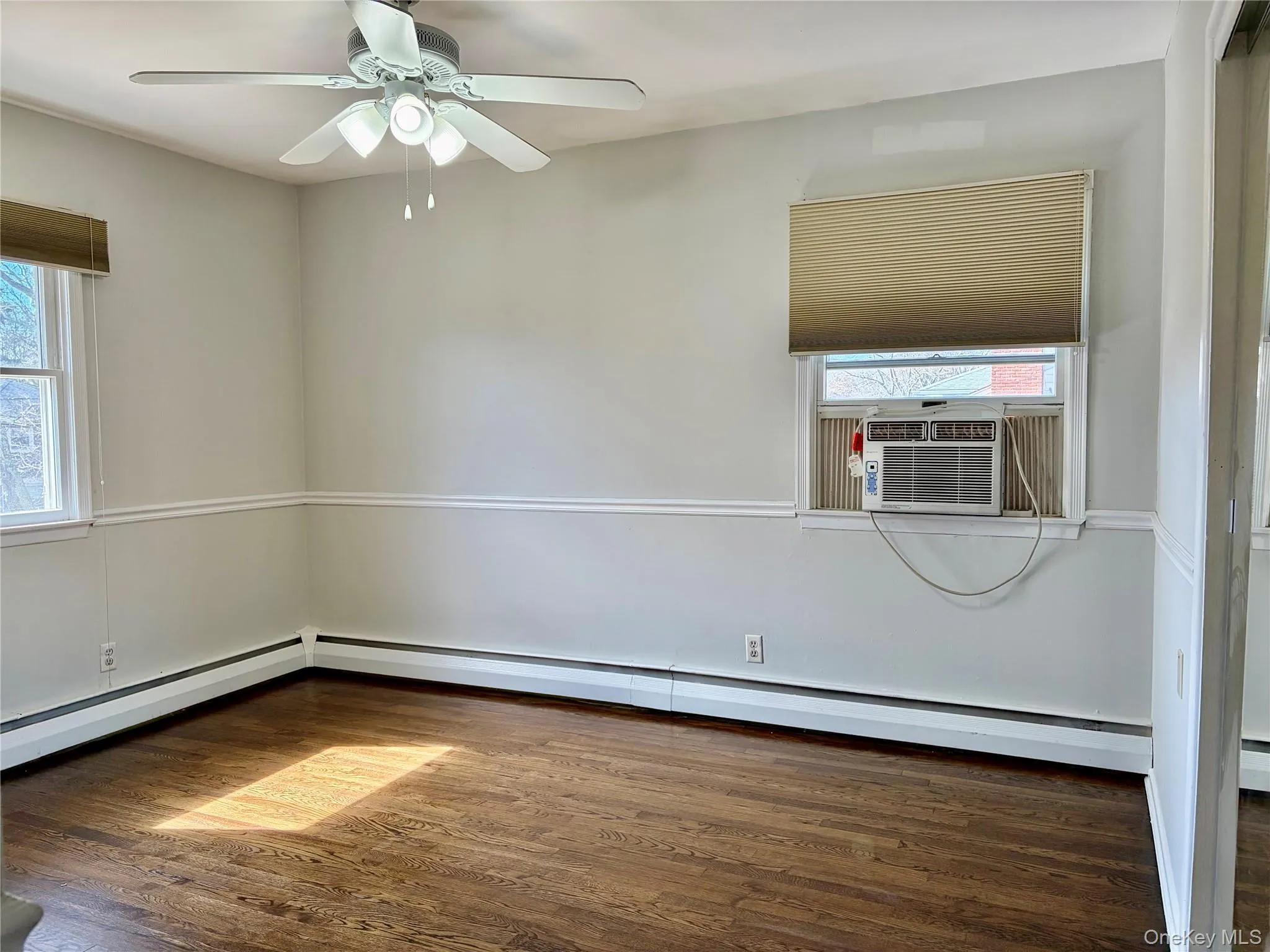 14 Glendale Drive, Huntington, NY, 3 Bedrooms Bedrooms, 7 Rooms Rooms,2 BathroomsBathrooms,Residential Lease,For Rent,Glendale,0,975200 14 Glendale Drive, Huntington, NY, 3 Bedrooms Bedrooms, 7 Rooms Rooms,2 BathroomsBathrooms,Residential Lease,For Rent,Glendale,0,975200