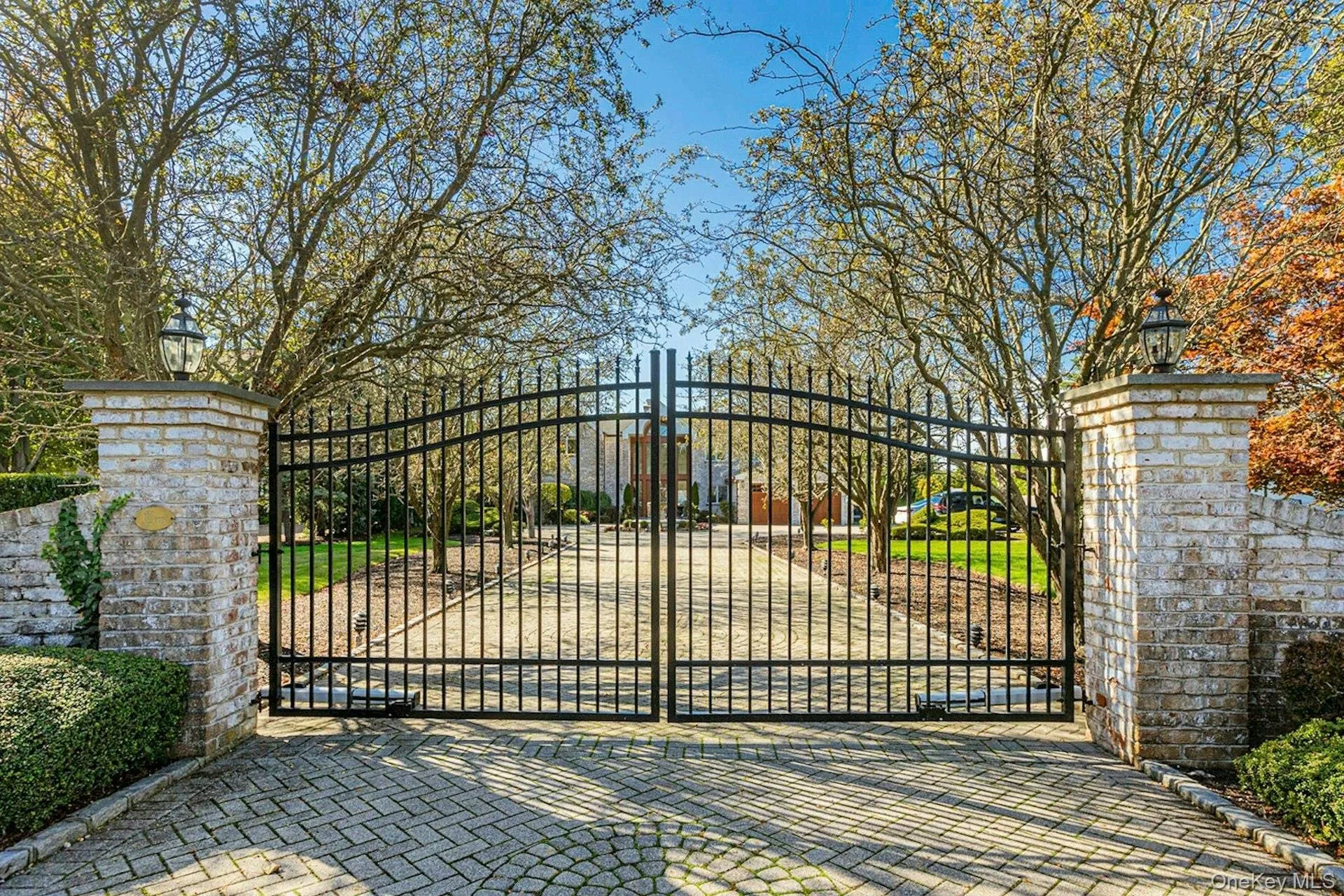 Private Gate to Property. Private Gate to Property.