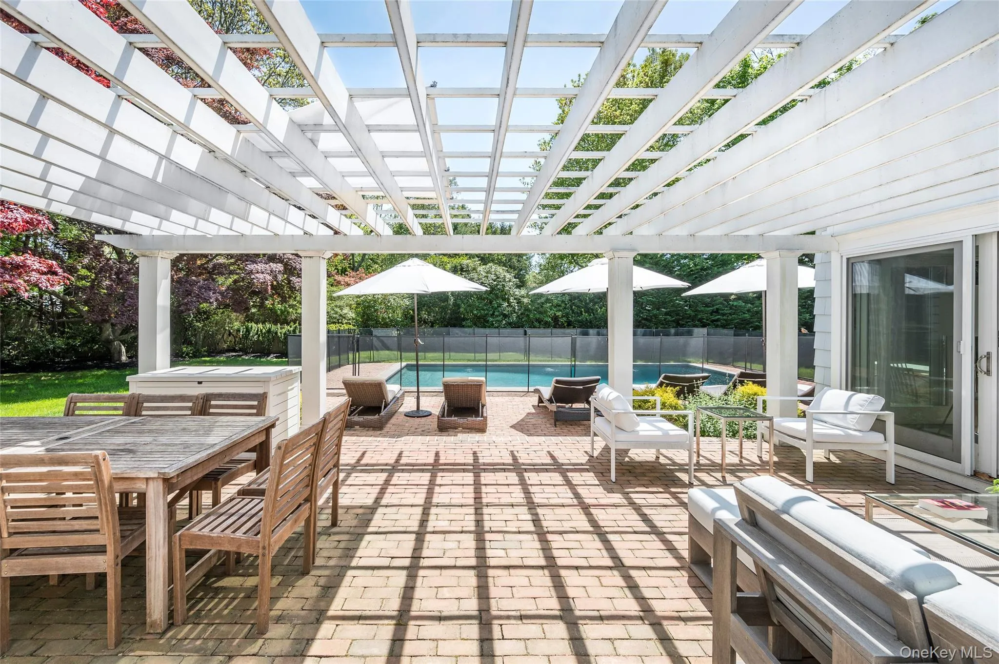 89 South Road, Southampton, NY, 5 Bedrooms Bedrooms, 13 Rooms Rooms,4 BathroomsBathrooms,Residential Lease,For Rent,South,0,975219 89 South Road, Southampton, NY, 5 Bedrooms Bedrooms, 13 Rooms Rooms,4 BathroomsBathrooms,Residential Lease,For Rent,South,0,975219