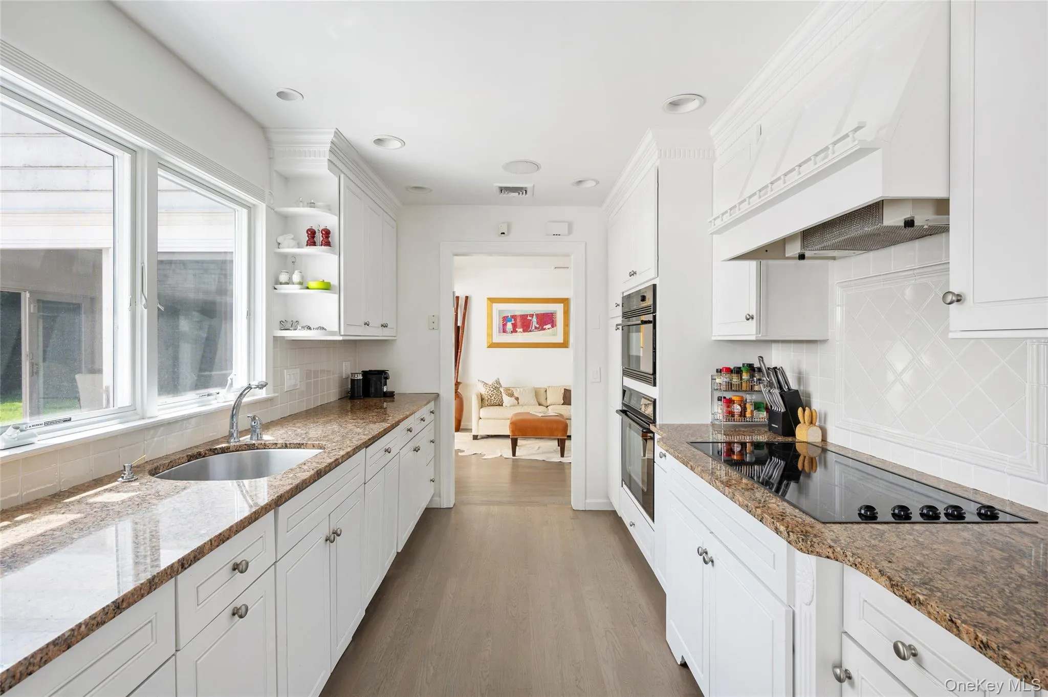 89 South Road, Southampton, NY, 5 Bedrooms Bedrooms, 13 Rooms Rooms,4 BathroomsBathrooms,Residential Lease,For Rent,South,0,975219 89 South Road, Southampton, NY, 5 Bedrooms Bedrooms, 13 Rooms Rooms,4 BathroomsBathrooms,Residential Lease,For Rent,South,0,975219