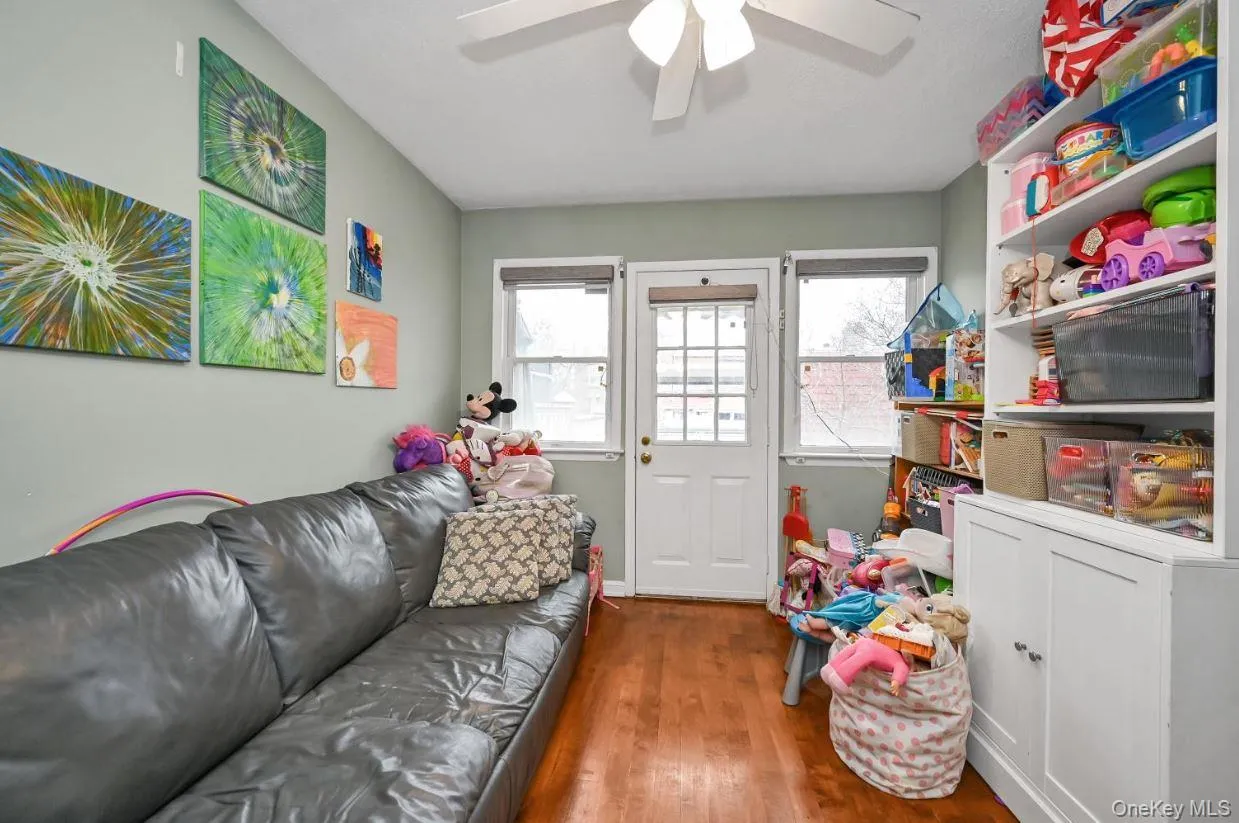 144-37 68th Avenue, New York, NY, 3 Bedrooms Bedrooms, 7 Rooms Rooms,1 BathroomBathrooms,Residential,For Rent,68th,0,975228 144-37 68th Avenue, New York, NY, 3 Bedrooms Bedrooms, 7 Rooms Rooms,1 BathroomBathrooms,Residential,For Rent,68th,0,975228