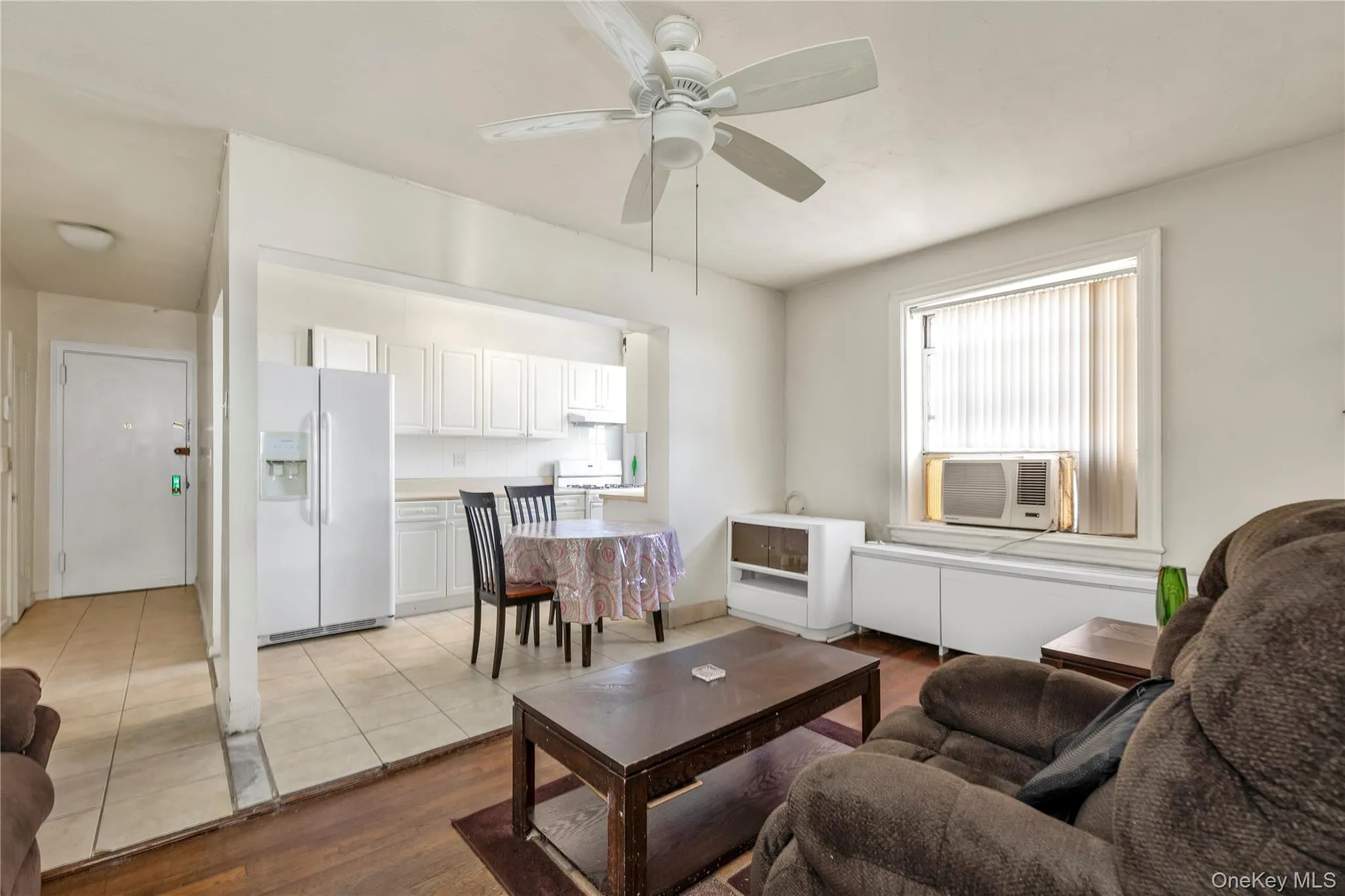 51-40 30th Avenue, New York, NY, 1 Bedroom Bedrooms, 3 Rooms Rooms,1 BathroomBathrooms,Residential,For Rent,30th,0,975235 51-40 30th Avenue, New York, NY, 1 Bedroom Bedrooms, 3 Rooms Rooms,1 BathroomBathrooms,Residential,For Rent,30th,0,975235