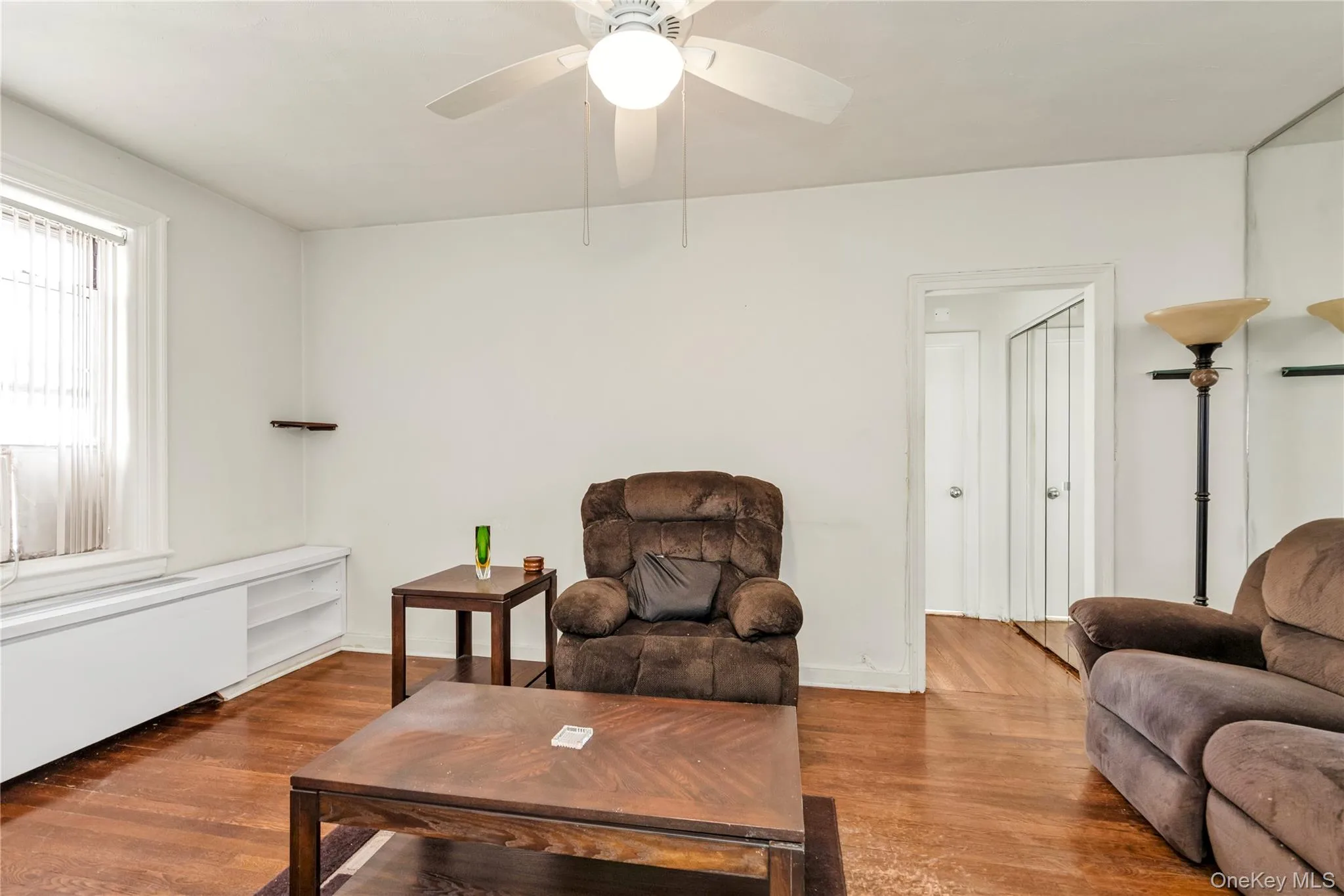 51-40 30th Avenue, New York, NY, 1 Bedroom Bedrooms, 3 Rooms Rooms,1 BathroomBathrooms,Residential,For Rent,30th,0,975235 51-40 30th Avenue, New York, NY, 1 Bedroom Bedrooms, 3 Rooms Rooms,1 BathroomBathrooms,Residential,For Rent,30th,0,975235