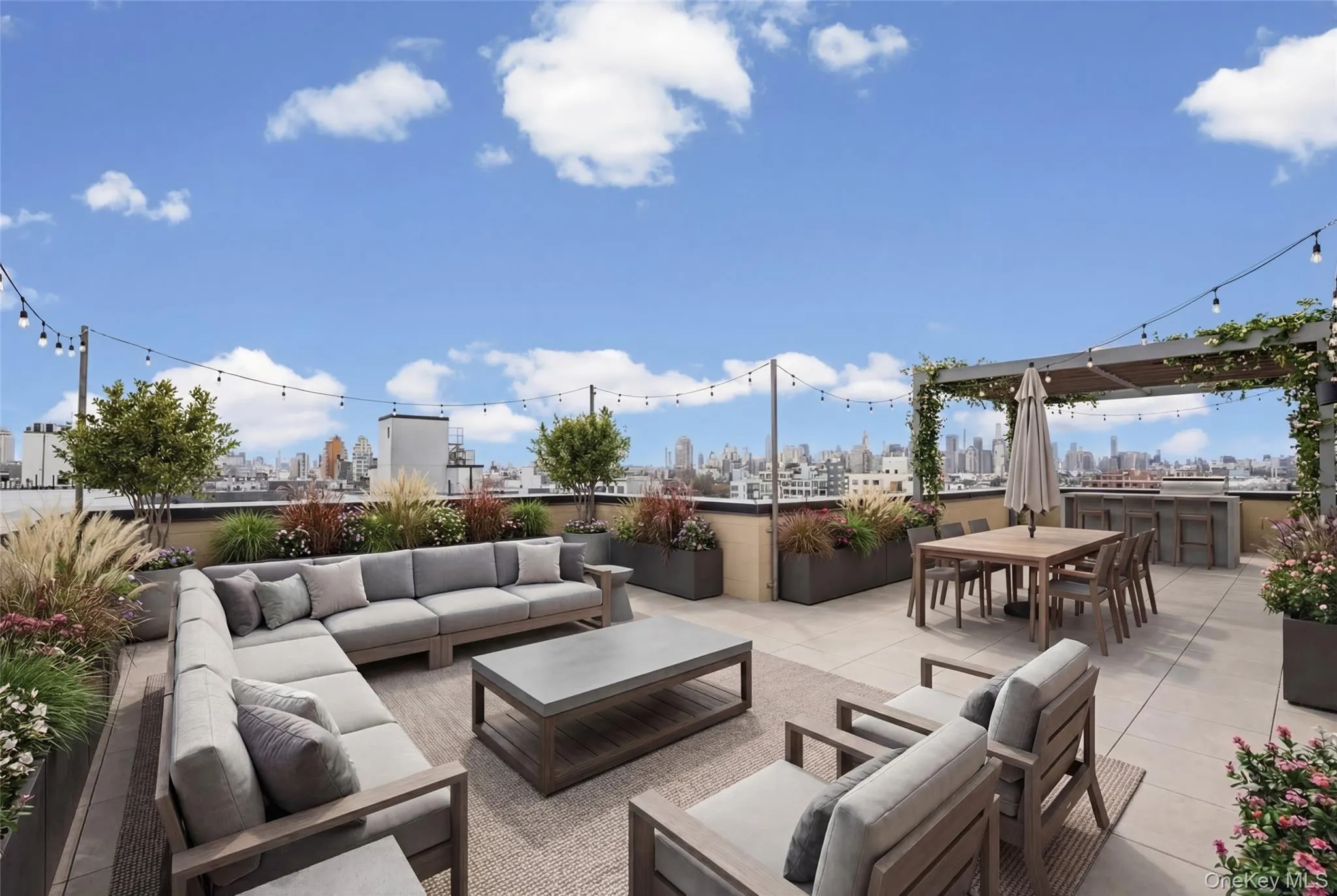 444 Graham Avenue, New York, NY, 2 Rooms Rooms,1 BathroomBathrooms,Residential Lease,For Rent,Graham,0,975236 444 Graham Avenue, New York, NY, 2 Rooms Rooms,1 BathroomBathrooms,Residential Lease,For Rent,Graham,0,975236