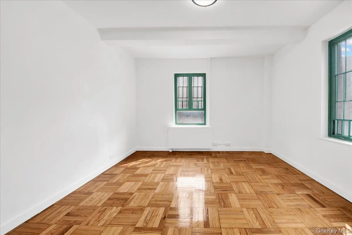 1569 metropolitan Avenue, New York, NY, 2 Bedrooms Bedrooms, 4 Rooms Rooms,1 BathroomBathrooms,Residential,For Rent,metropolitan,0,975238 1569 metropolitan Avenue, New York, NY, 2 Bedrooms Bedrooms, 4 Rooms Rooms,1 BathroomBathrooms,Residential,For Rent,metropolitan,0,975238