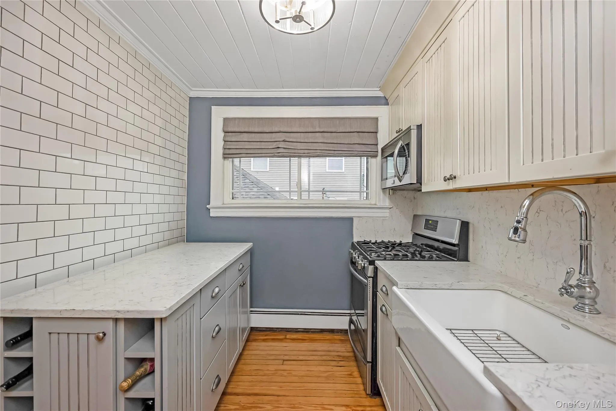 96 Oregon Street, Long Beach, NY, 3 Bedrooms Bedrooms, 5 Rooms Rooms,1 BathroomBathrooms,Residential Lease,For Rent,Oregon,0,975240 96 Oregon Street, Long Beach, NY, 3 Bedrooms Bedrooms, 5 Rooms Rooms,1 BathroomBathrooms,Residential Lease,For Rent,Oregon,0,975240