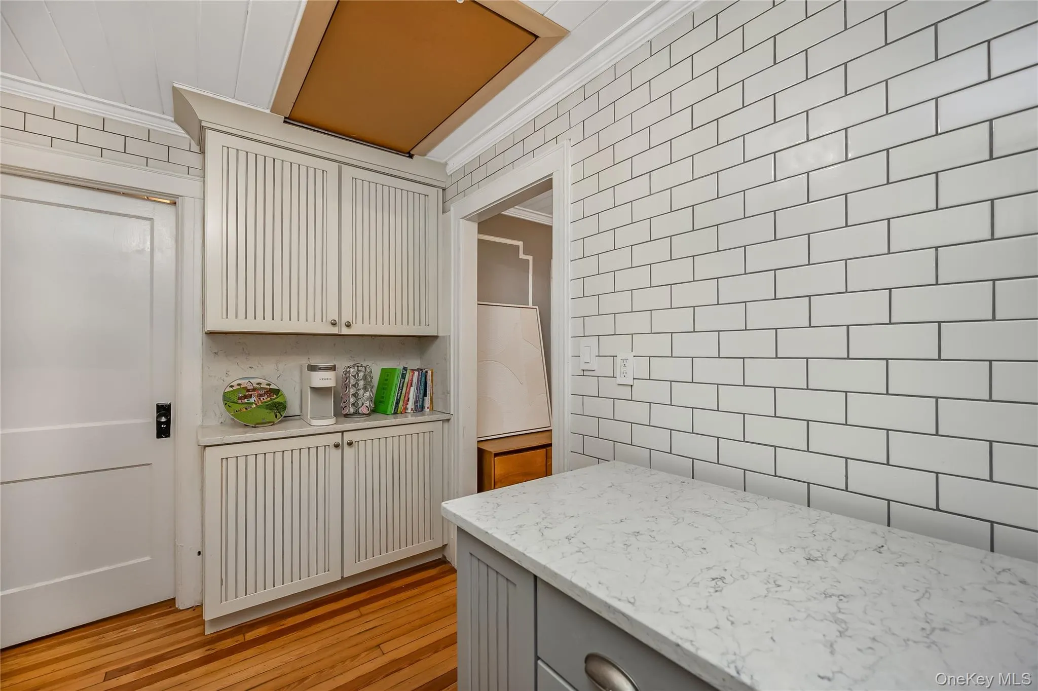 96 Oregon Street, Long Beach, NY, 3 Bedrooms Bedrooms, 5 Rooms Rooms,1 BathroomBathrooms,Residential Lease,For Rent,Oregon,0,975240 96 Oregon Street, Long Beach, NY, 3 Bedrooms Bedrooms, 5 Rooms Rooms,1 BathroomBathrooms,Residential Lease,For Rent,Oregon,0,975240